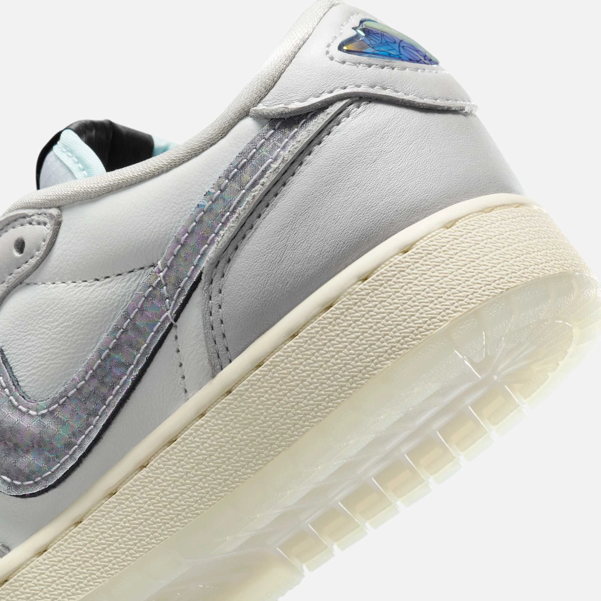 (GS) Air Jordan 1 Low OG 'Year of the Snake' (2025) HF3207-100 Air Jordan 1 Original Colorway Shoes