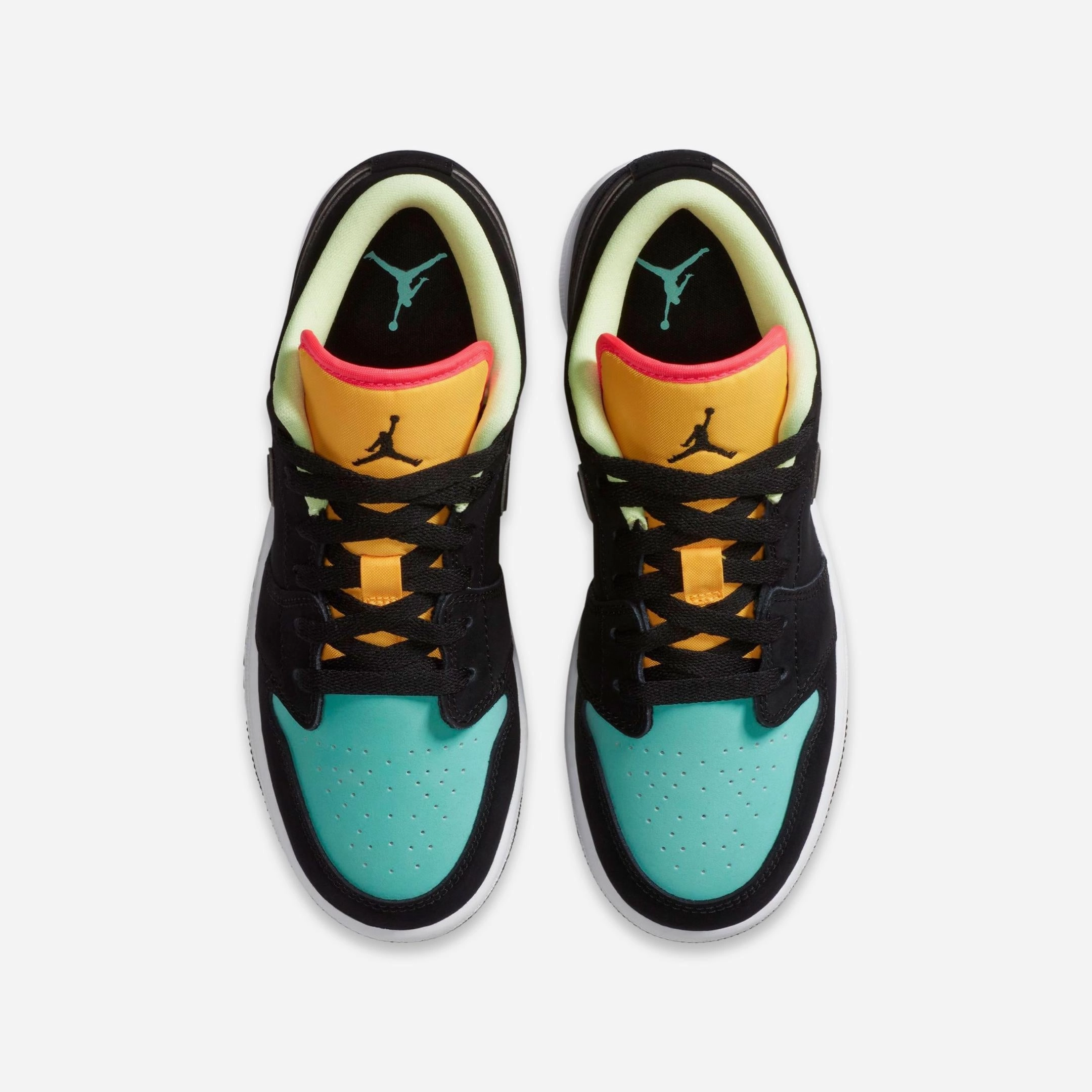 (GS) Air Jordan 1 Low SE 'Bio Hack' (2020) CV9844-013 Air Jordan 1 Signature Look Sneakers