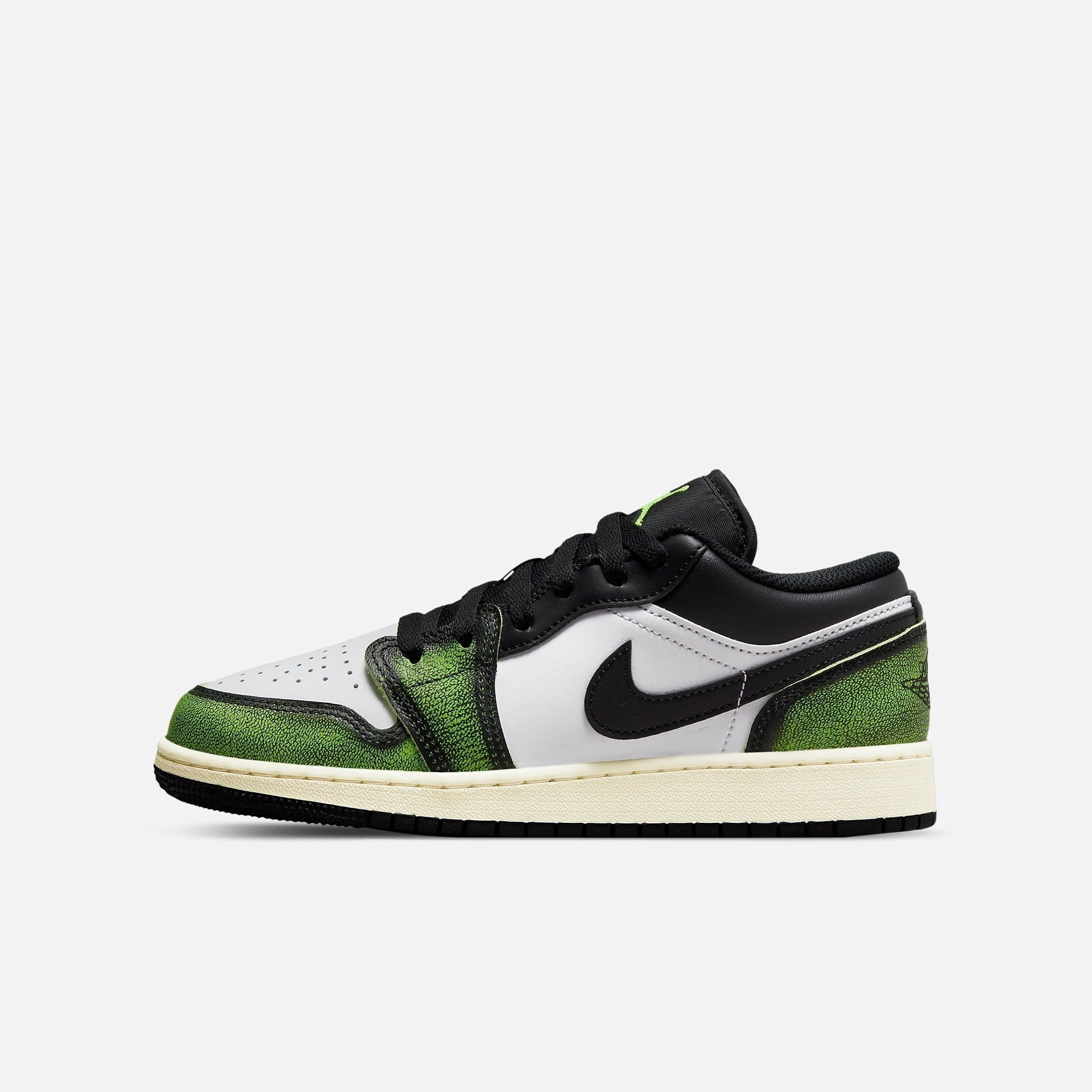 (GS) Air Jordan 1 Low SE 'Electric Green' (2022) DO8244-003 Iconic Air Jordan 1 shoes with bold accents