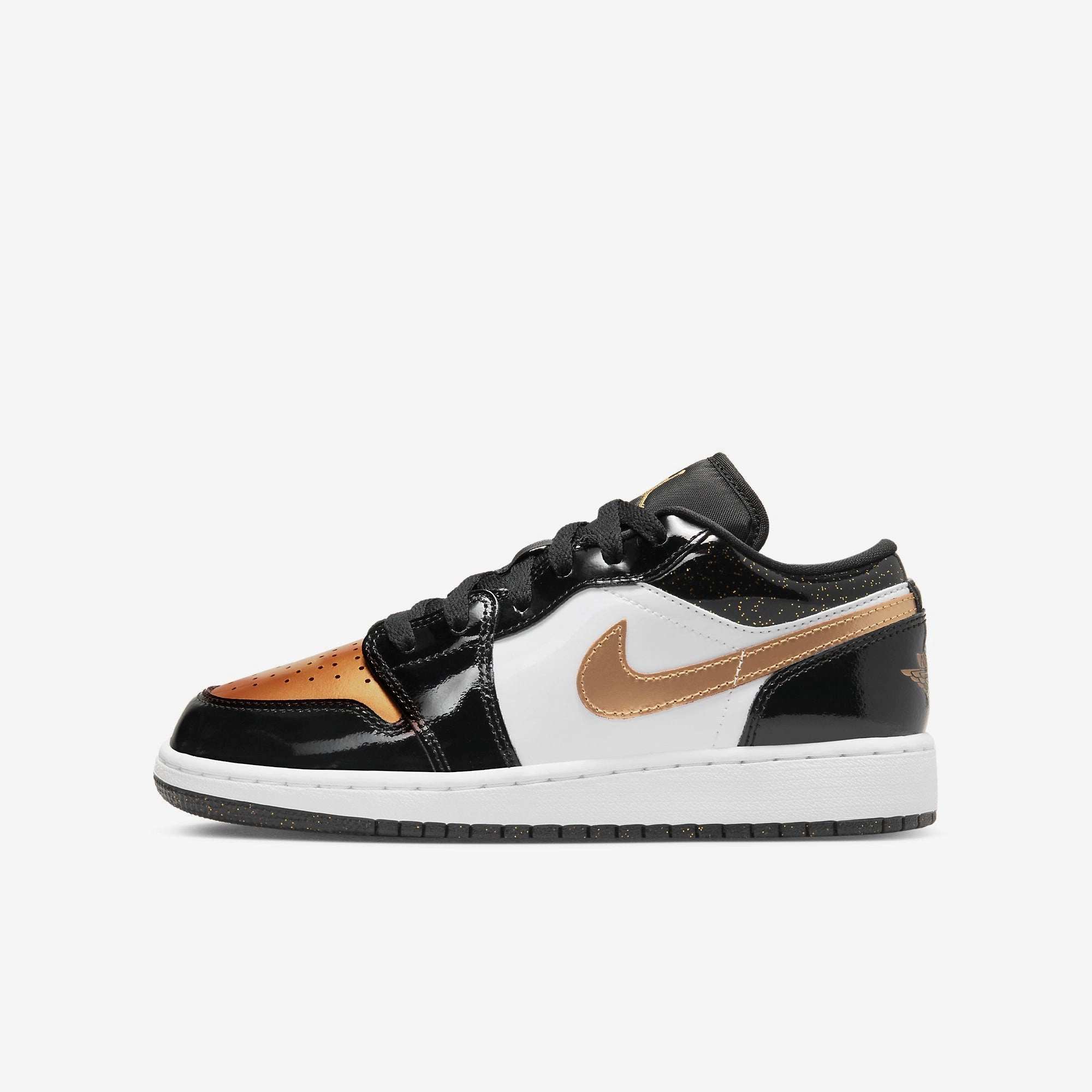 (GS) Air Jordan 1 Low SE 'Gold Toe' (2022) DR6970-071 Authentic Air Jordan 1 in premium leather