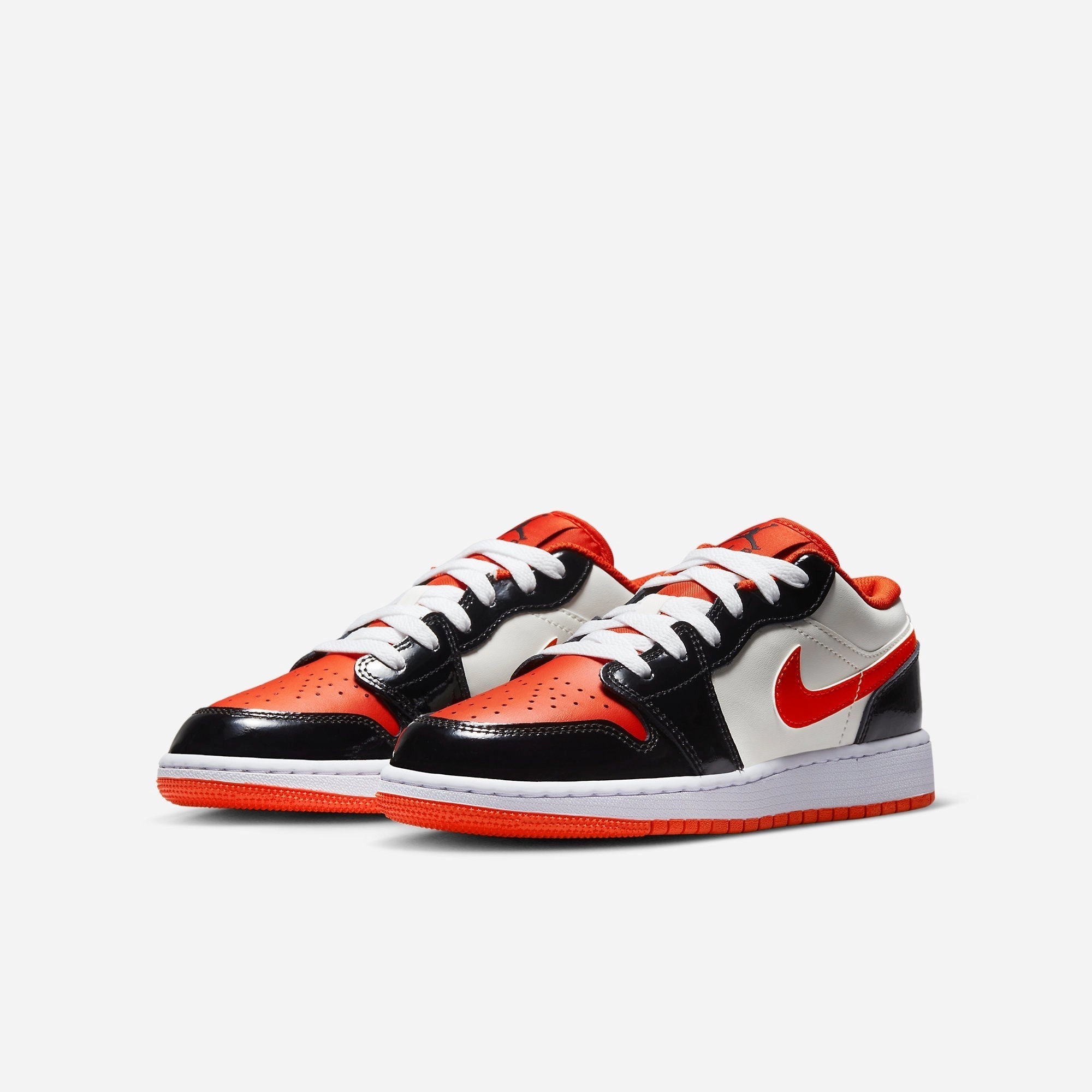(GS) Air Jordan 1 Low SE 'Halloween' (2023) DV1335-800 Air Jordan 1 Timeless Heritage Shoes