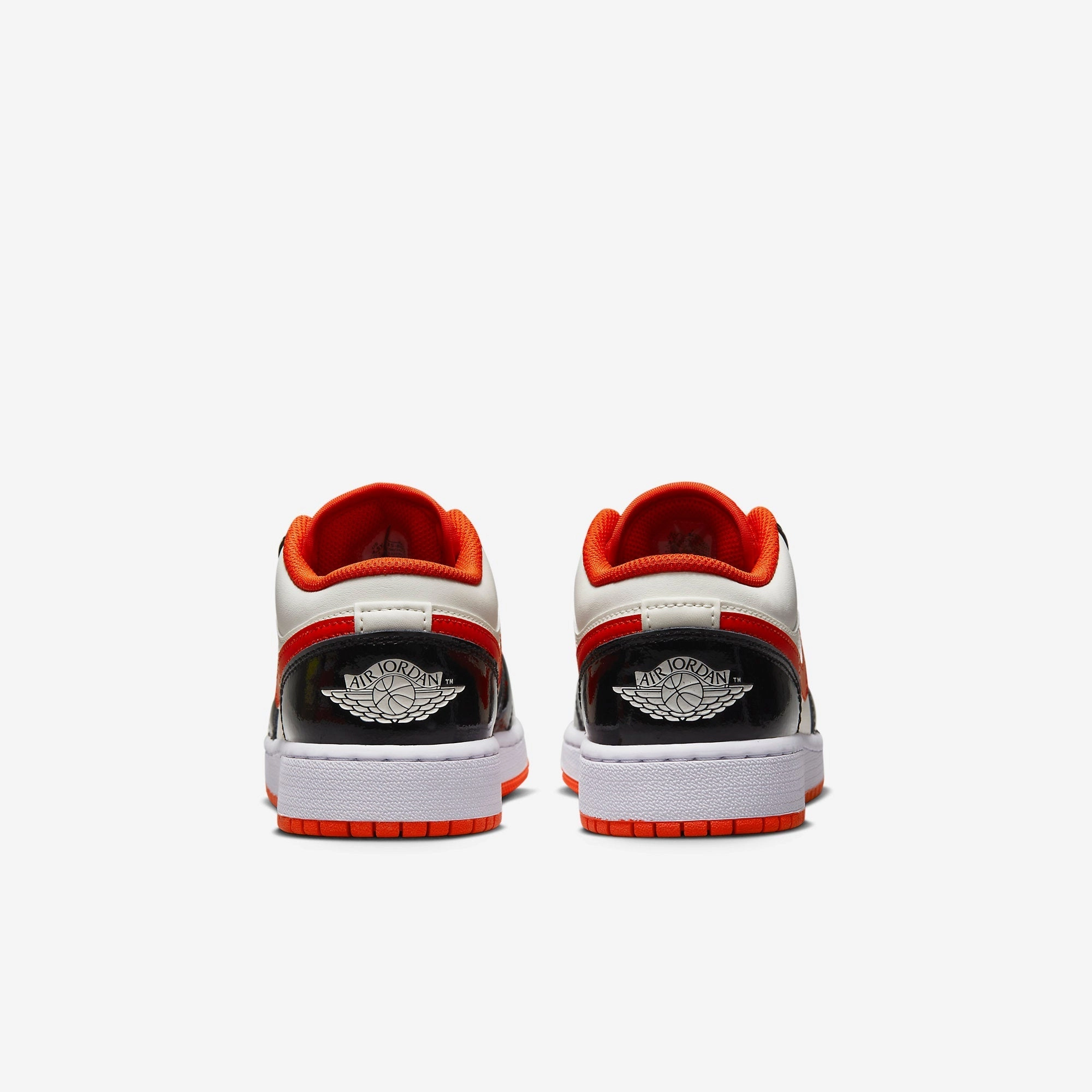 (GS) Air Jordan 1 Low SE 'Halloween' (2023) DV1335-800 Air Jordan 1 Timeless Heritage Shoes