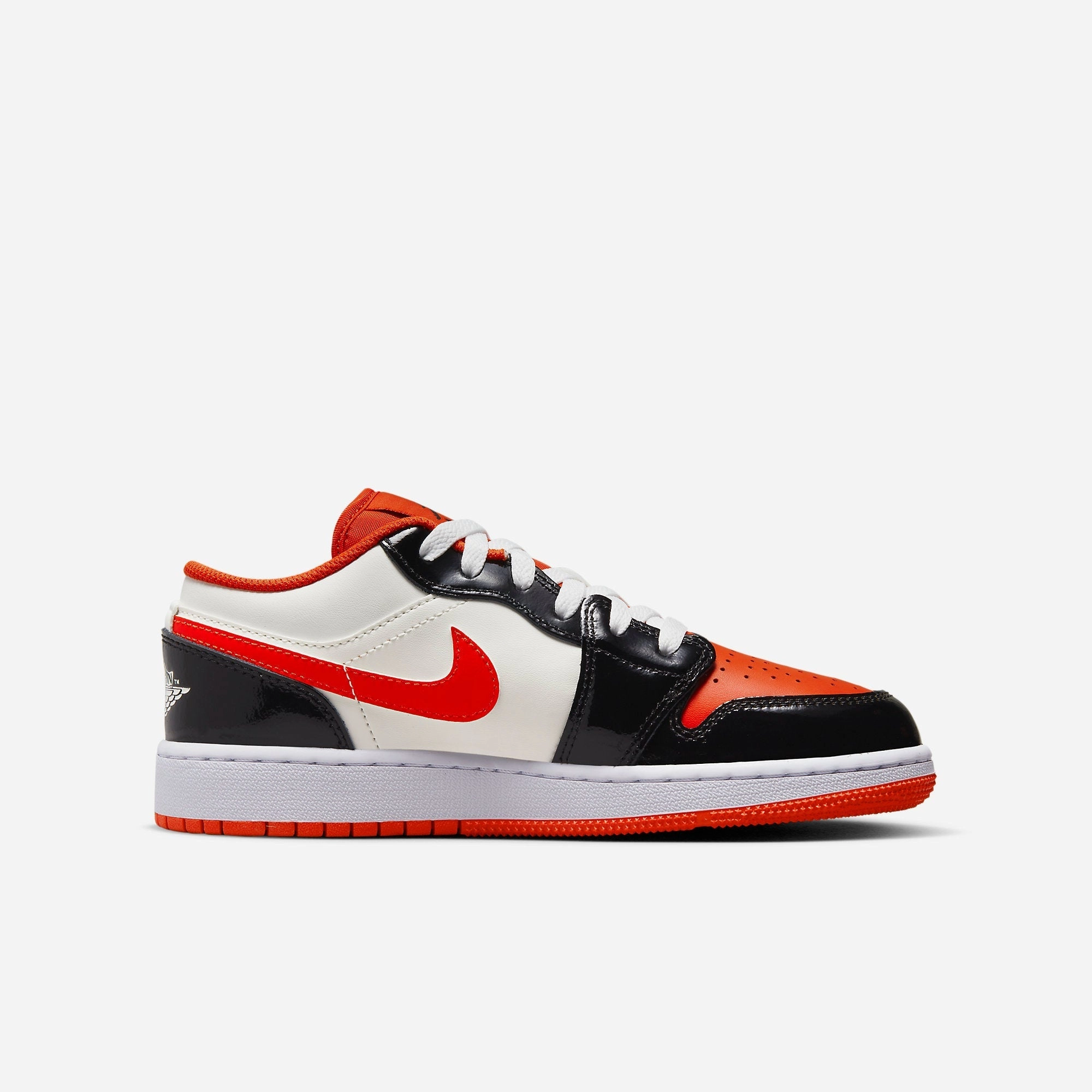 (GS) Air Jordan 1 Low SE 'Halloween' (2023) DV1335-800 Air Jordan 1 Timeless Heritage Shoes