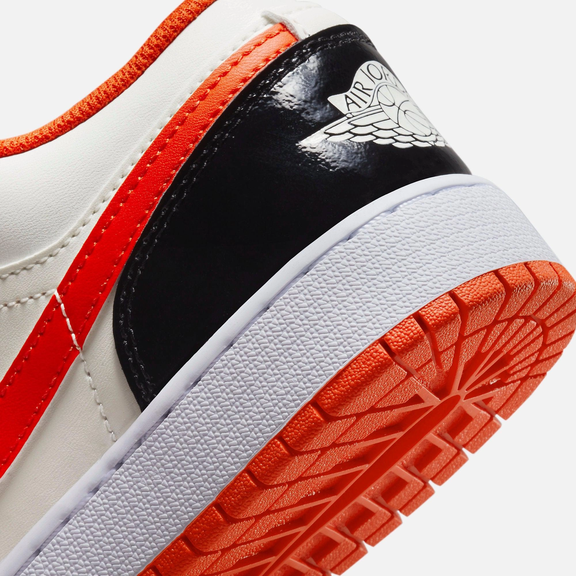 (GS) Air Jordan 1 Low SE 'Halloween' (2023) DV1335-800 Air Jordan 1 Timeless Heritage Shoes