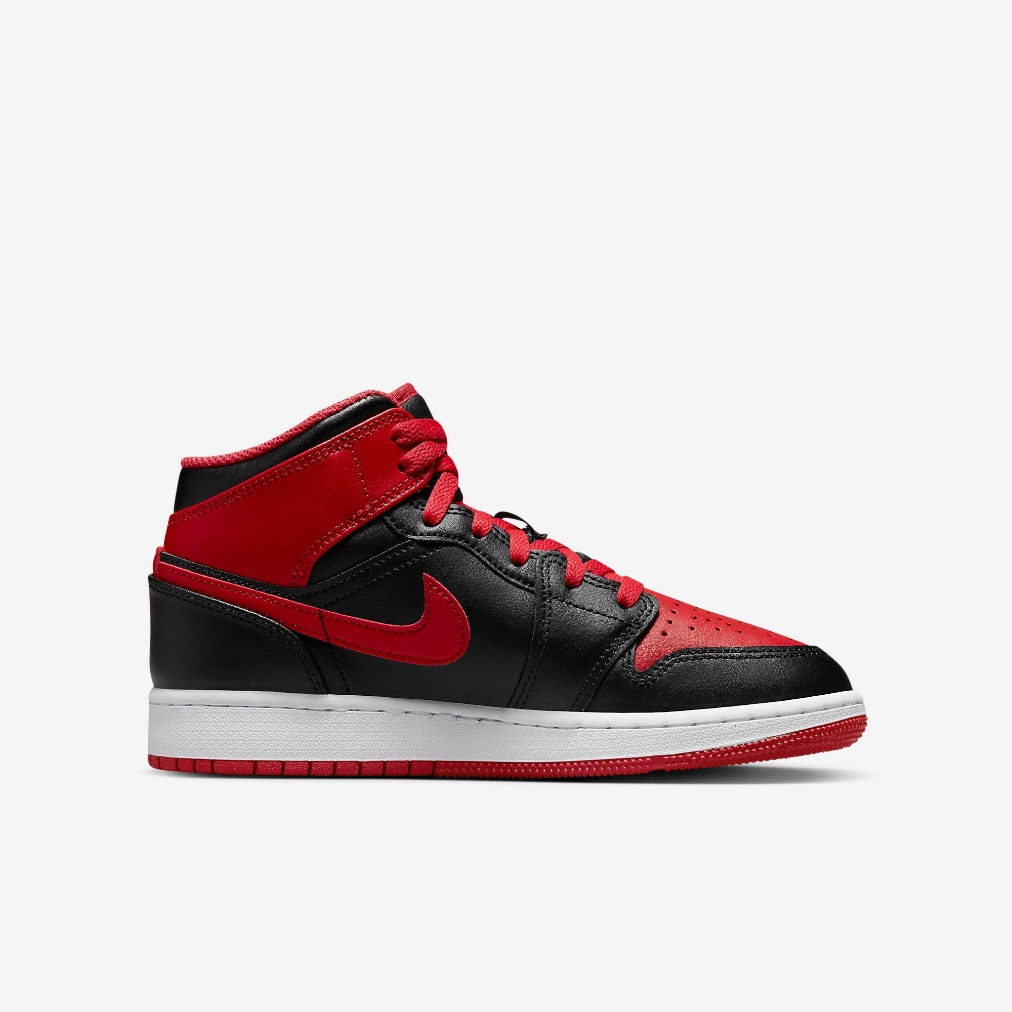 (GS) Air Jordan 1 Mid 'Alternate Bred' (2022) DQ8423-060 Air Jordan 1 Timeless Heritage Shoes