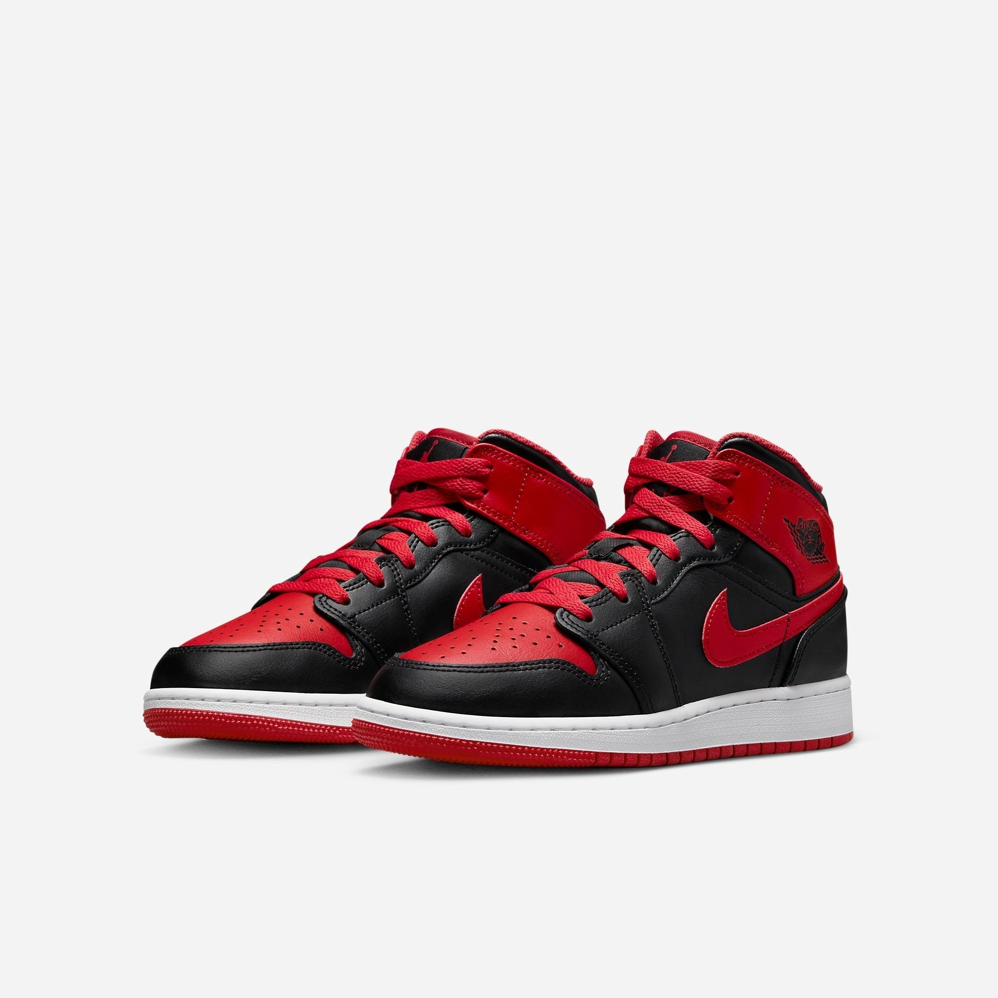 (GS) Air Jordan 1 Mid 'Alternate Bred' (2022) DQ8423-060 Air Jordan 1 Timeless Heritage Shoes