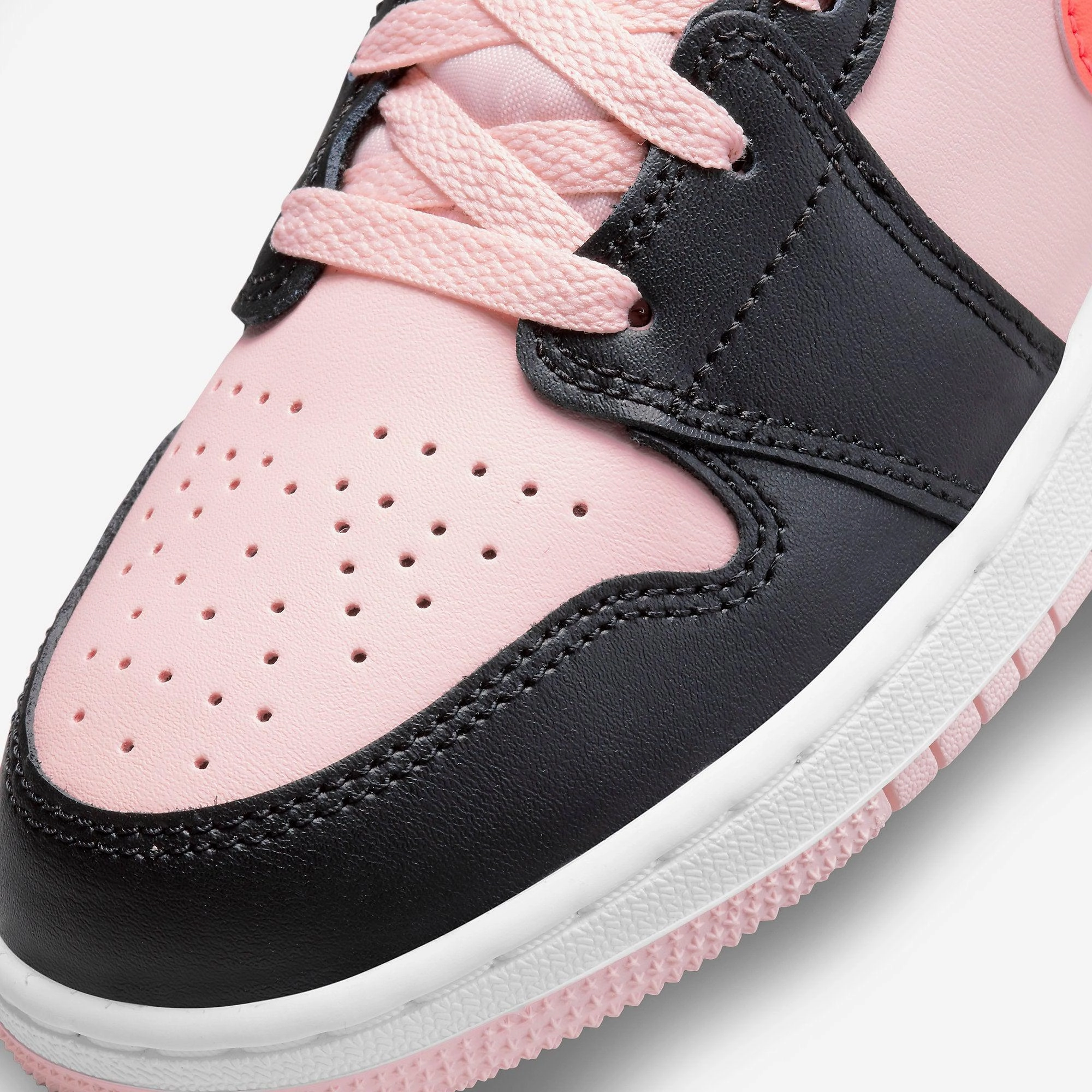 (GS) Air Jordan 1 Mid 'Atmosphere' (2022) 554725-604 Air Jordan 1 Timeless Heritage Shoes