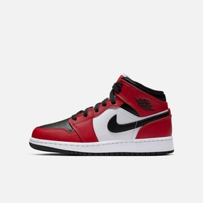 (GS) Air Jordan 1 Mid 'Chicago Black Toe' (2020) 554725-069 Authentic Air Jordan 1 in premium leather
