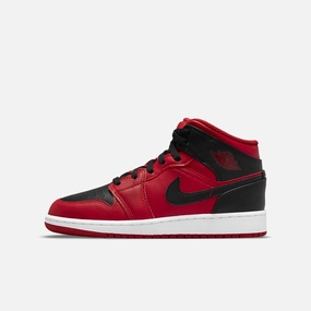 (GS) Air Jordan 1 Mid 'Reverse Bred' (2022) 554725-660 Iconic Air Jordan 1 shoes with bold accents
