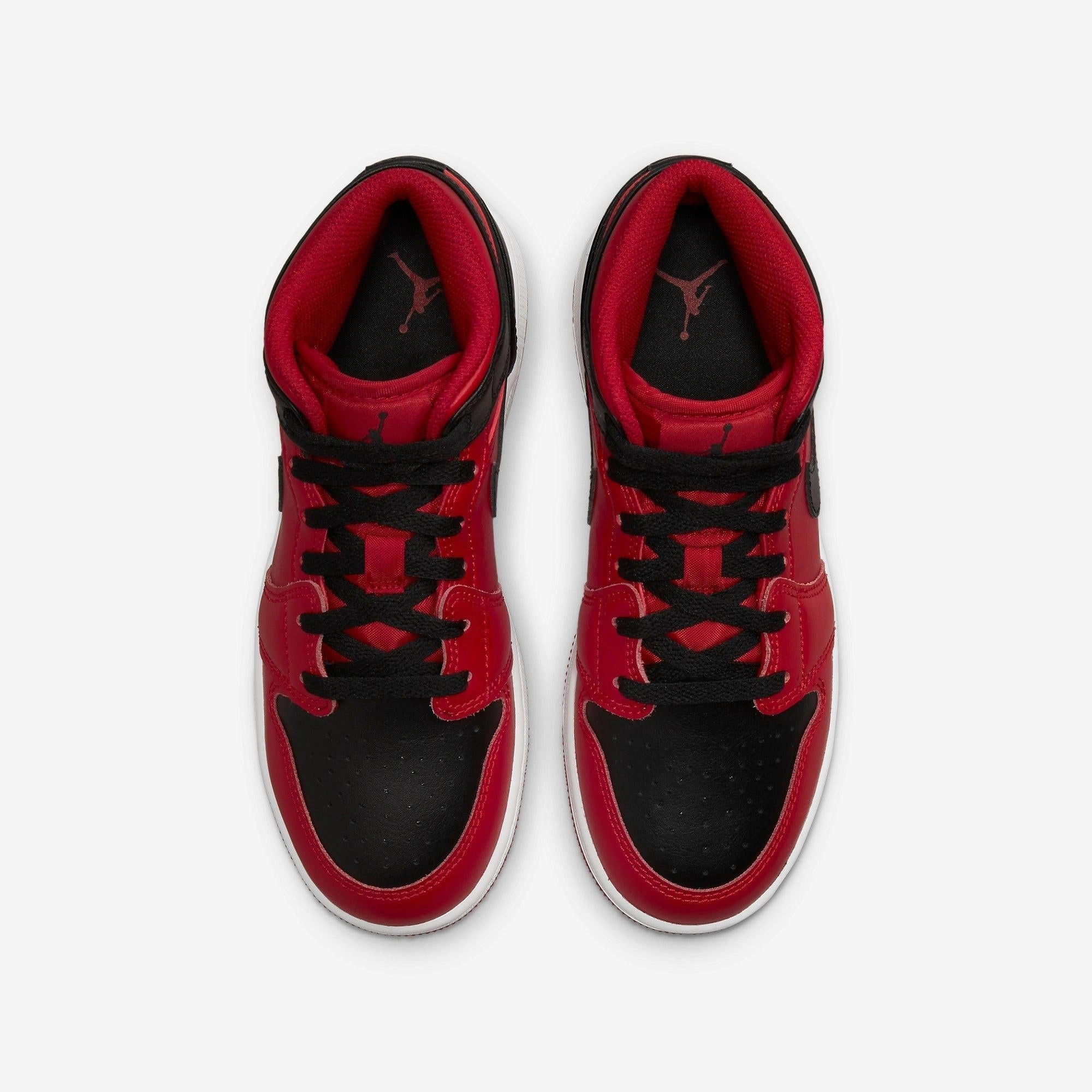 (GS) Air Jordan 1 Mid 'Reverse Bred' (2022) 554725-660 Air Jordan 1 Timeless Heritage Shoes