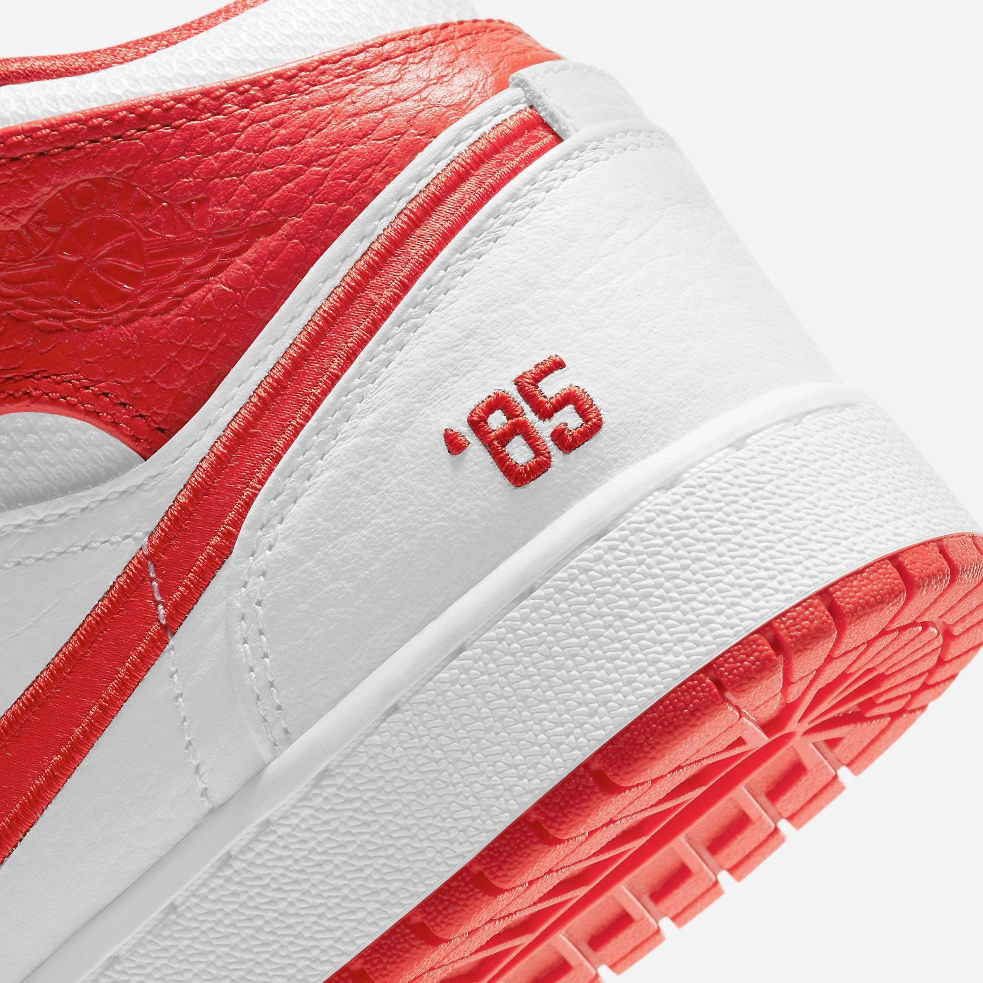 (GS) Air Jordan 1 Mid SE '85' (2021) DH0200-100 Air Jordan 1 Signature Look Sneakers