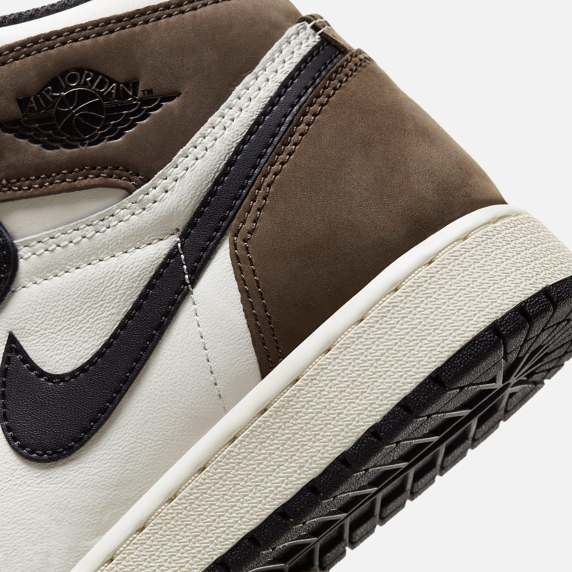 (GS) Air Jordan 1 Retro High OG 'Dark Mocha' (2020) 575441-105 Air Jordan 1 Original Colorway Shoes