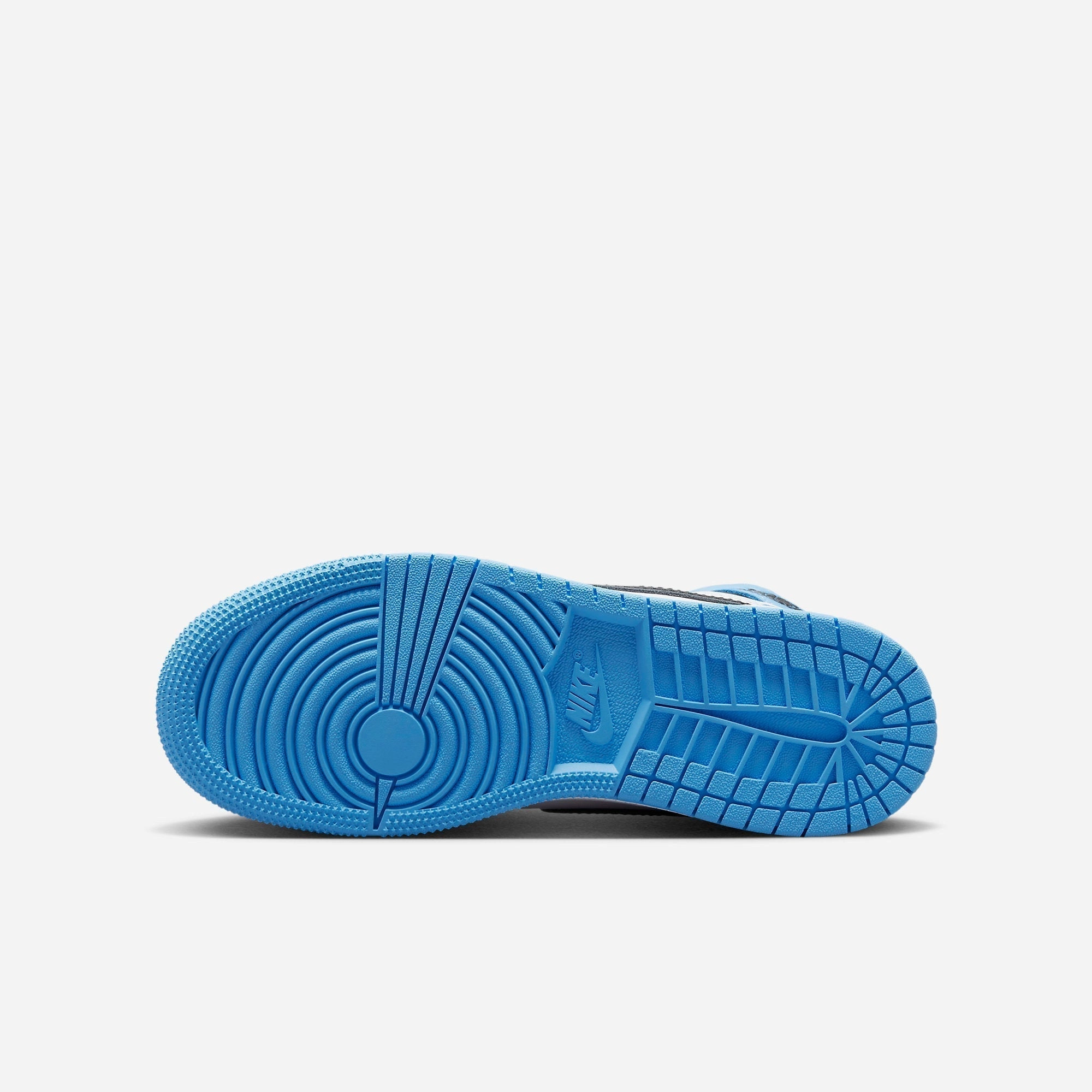 (GS) Air Jordan 1 Retro High OG 'UNC / University Blue Toe' (2023) FD1437-400 Air Jordan 1 Original Colorway Shoes