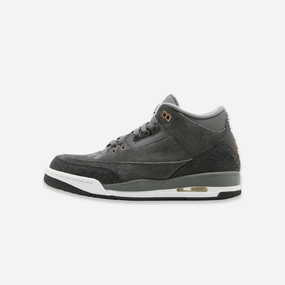 (GS) Air Jordan 3 Retro 'Anthracite' (2017) 441140-035 Air Jordan 3 retro sneakers with throwback vibe