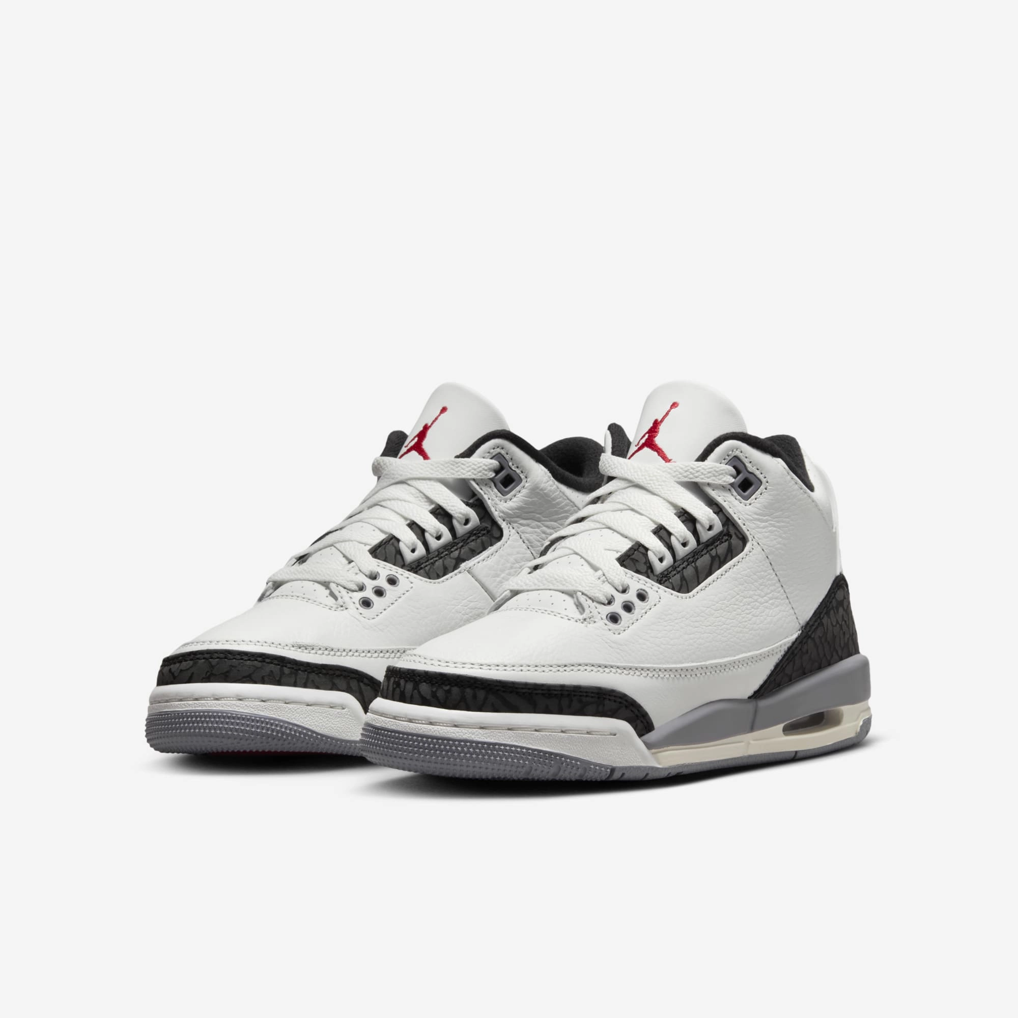 (GS) Air Jordan 3 Retro 'Cement Grey' (2024) DM0967-106 Air Jordan 3 Retro Throwback Sneakers