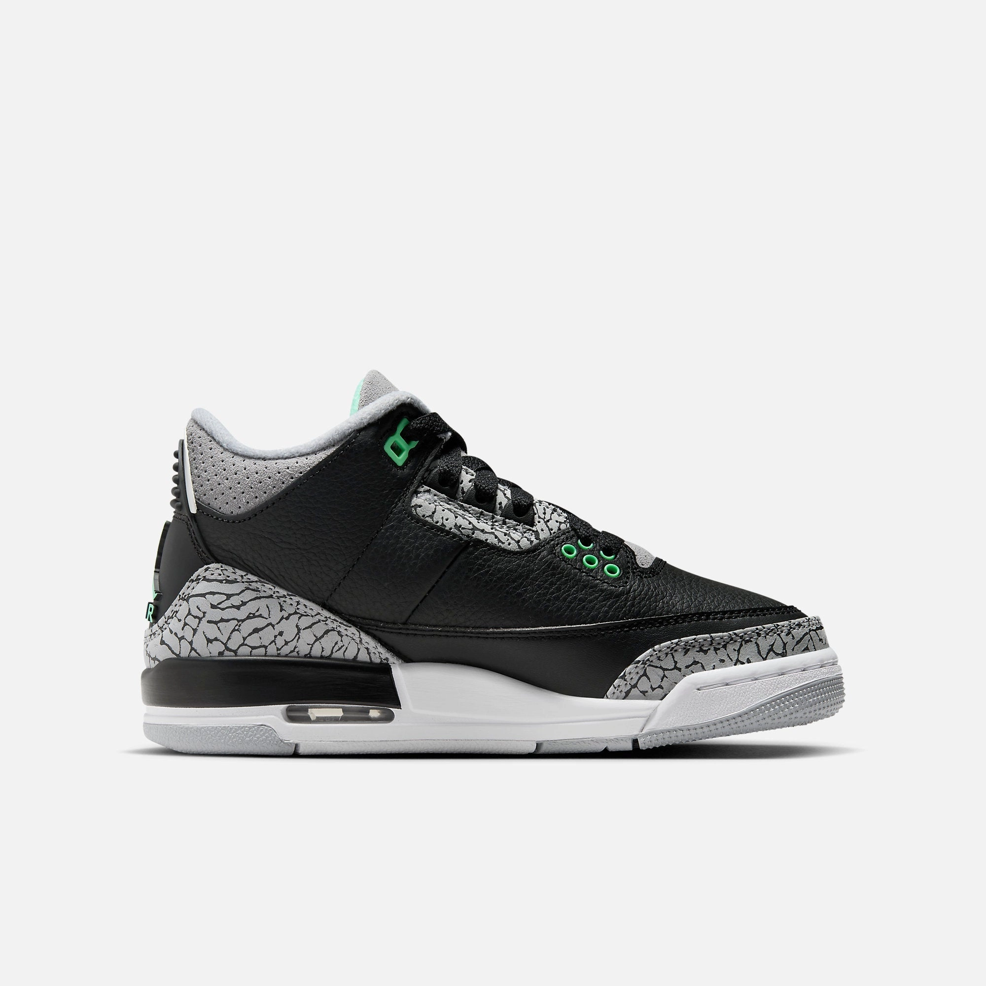 (GS) Air Jordan 3 Retro 'Green Glow' (2024) DM0967-031 Air Jordan 3 Retro Throwback Sneakers