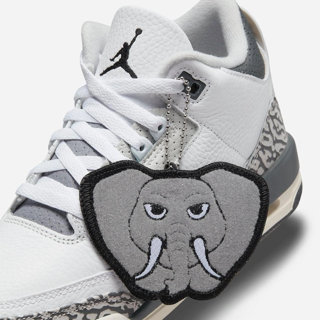 (GS) Air Jordan 3 Retro 'Hide N Sneak' (2023) DX6665-100 Air Jordan 3 Retro Throwback Sneakers