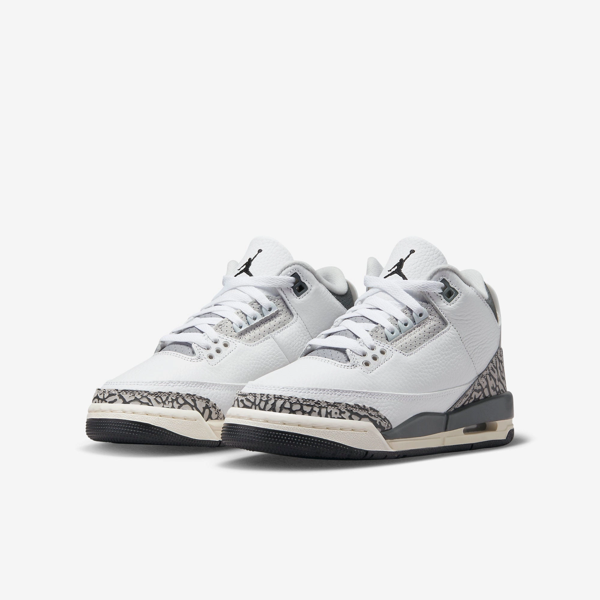 (GS) Air Jordan 3 Retro 'Hide N Sneak' (2023) DX6665-100 Air Jordan 3 Retro Throwback Sneakers