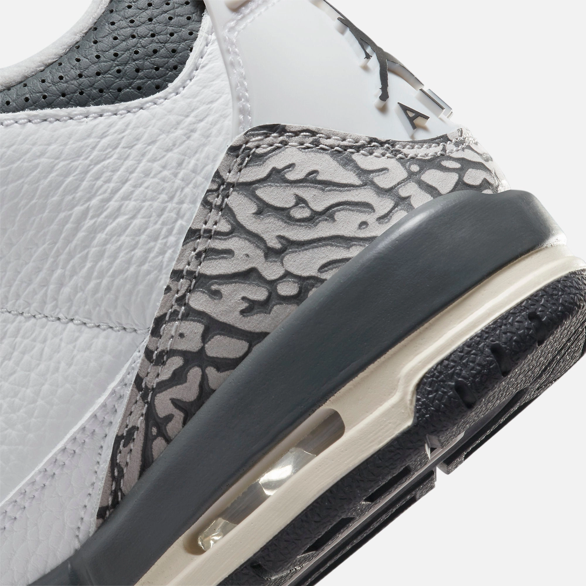 (GS) Air Jordan 3 Retro 'Hide N Sneak' (2023) DX6665-100 Air Jordan 3 Retro Throwback Sneakers