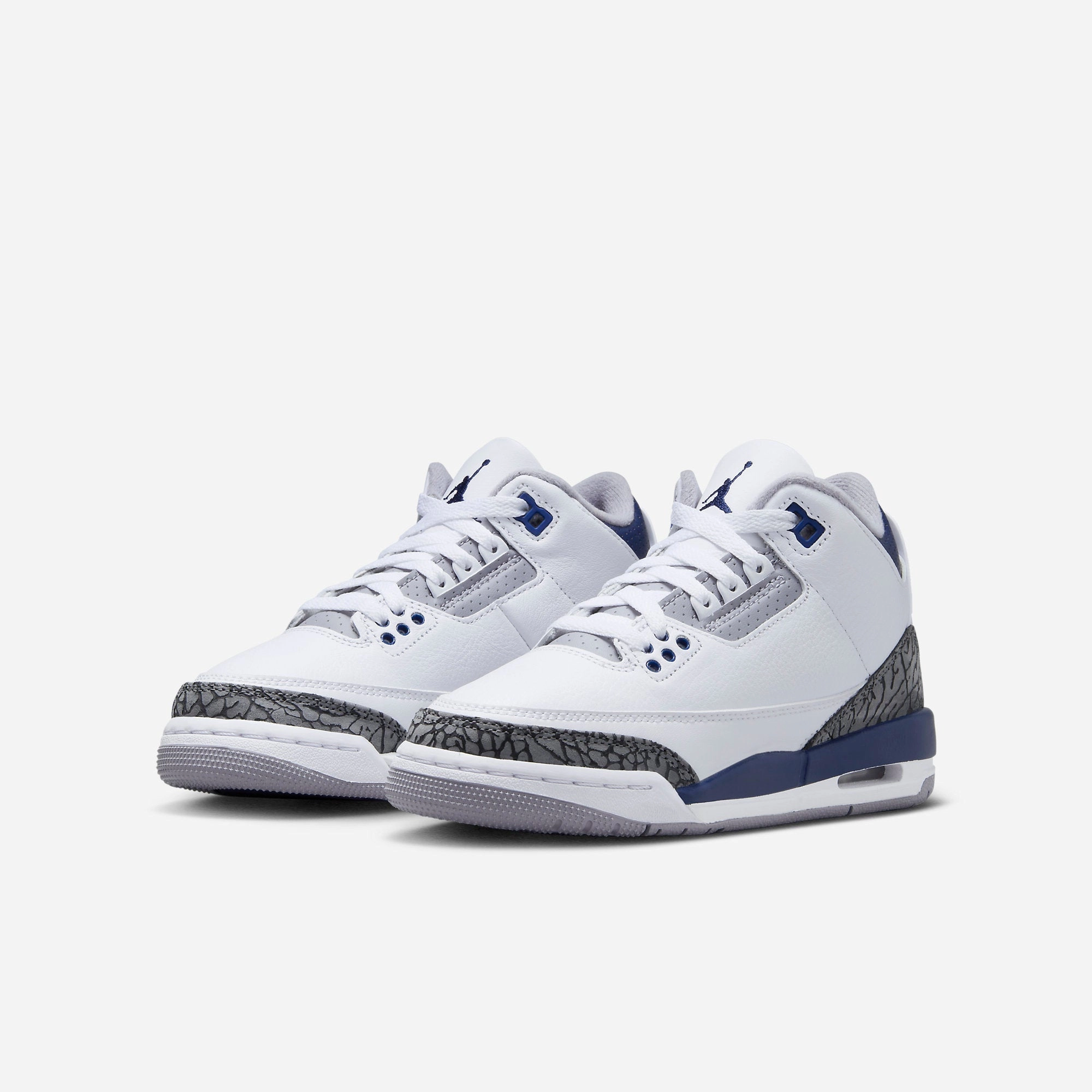 (GS) Air Jordan 3 Retro 'Midnight Navy' (2023) DM0967-140 Air Jordan 3 Retro Throwback Sneakers