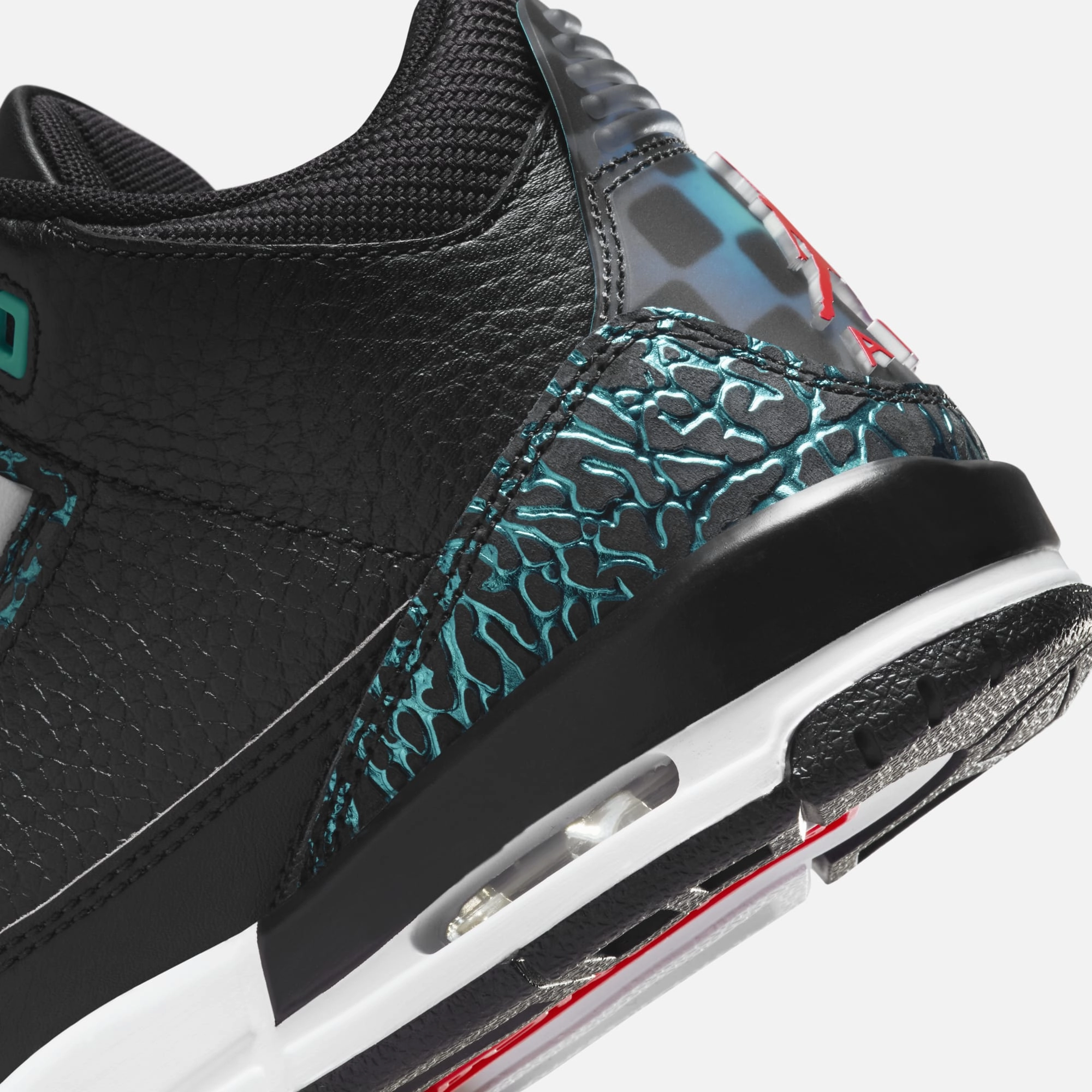 (GS) Air Jordan 3 Retro 'Moto' (2024) FV5437-001 Air Jordan 3 Retro Throwback Sneakers