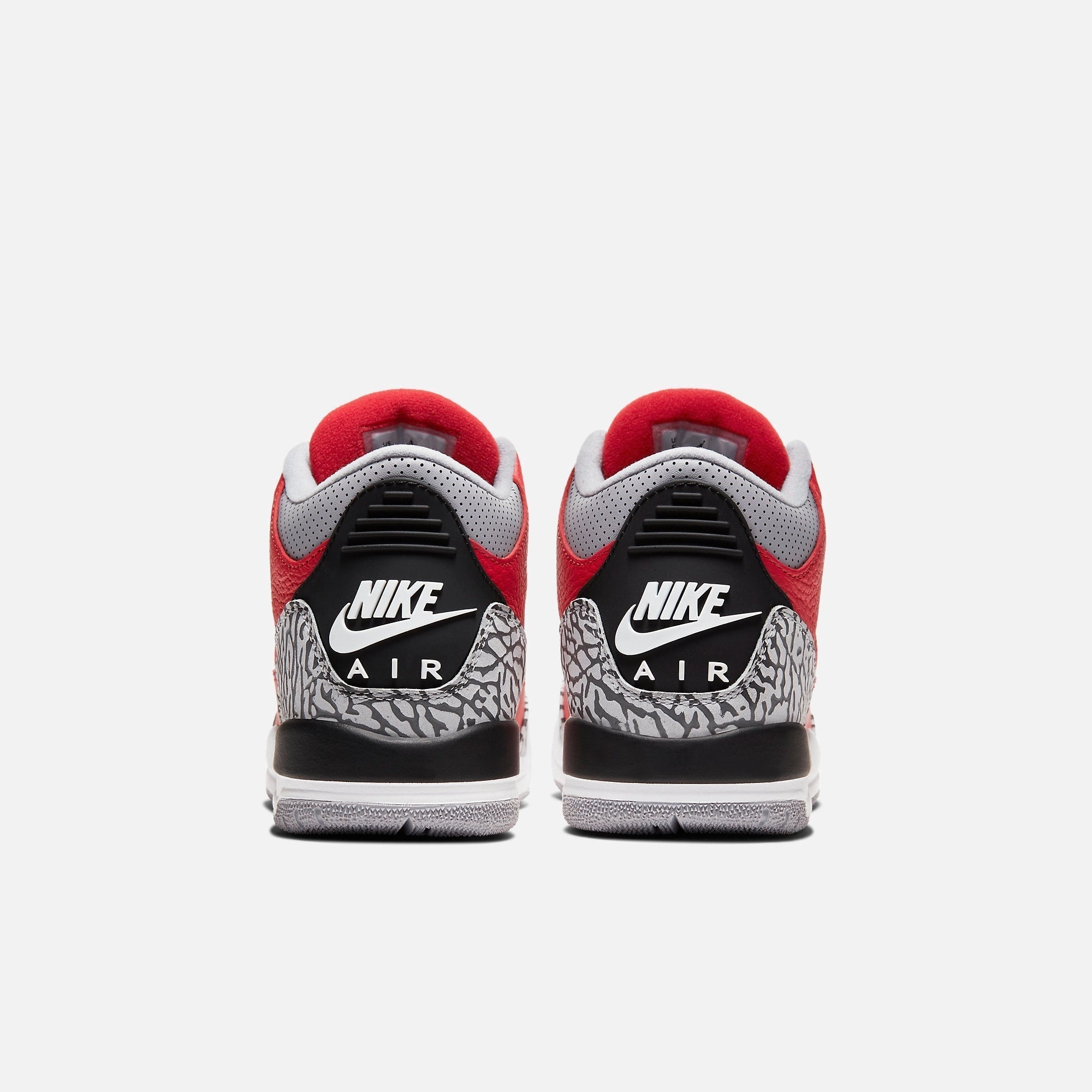 (GS) Air Jordan 3 Retro SE 'Red Cement' (Nike Air) (2020) CQ0488-600 (2020) CQ0488-600 Air Jordan 3 Retro Throwback Sneakers
