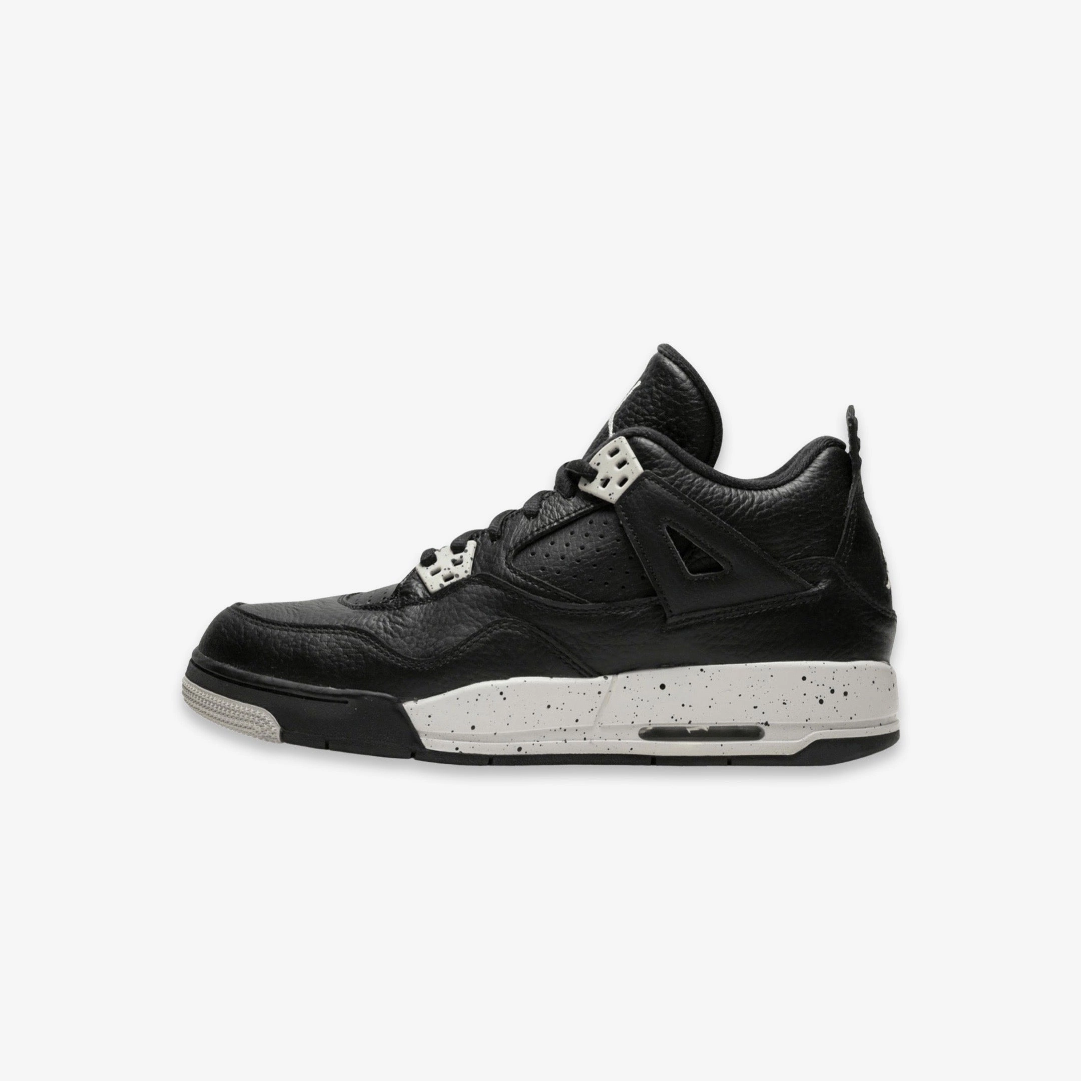 (GS) Air Jordan 4 Retro 'Oreo' (2015) 408452-003 Air Jordan 4 sneakers with visible air unit