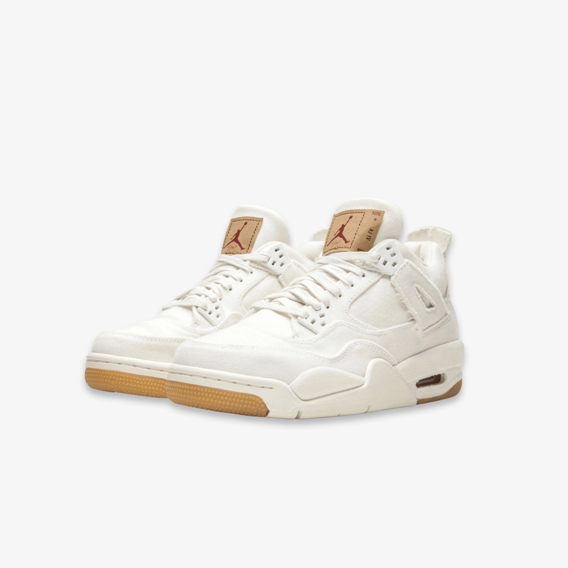 (GS) Air Jordan 4 Retro Levi's NRG 'White Denim' (Levi's Tag) (2018) AQ9103-100 Air Jordan 4 Visible Air Unit Sneakers