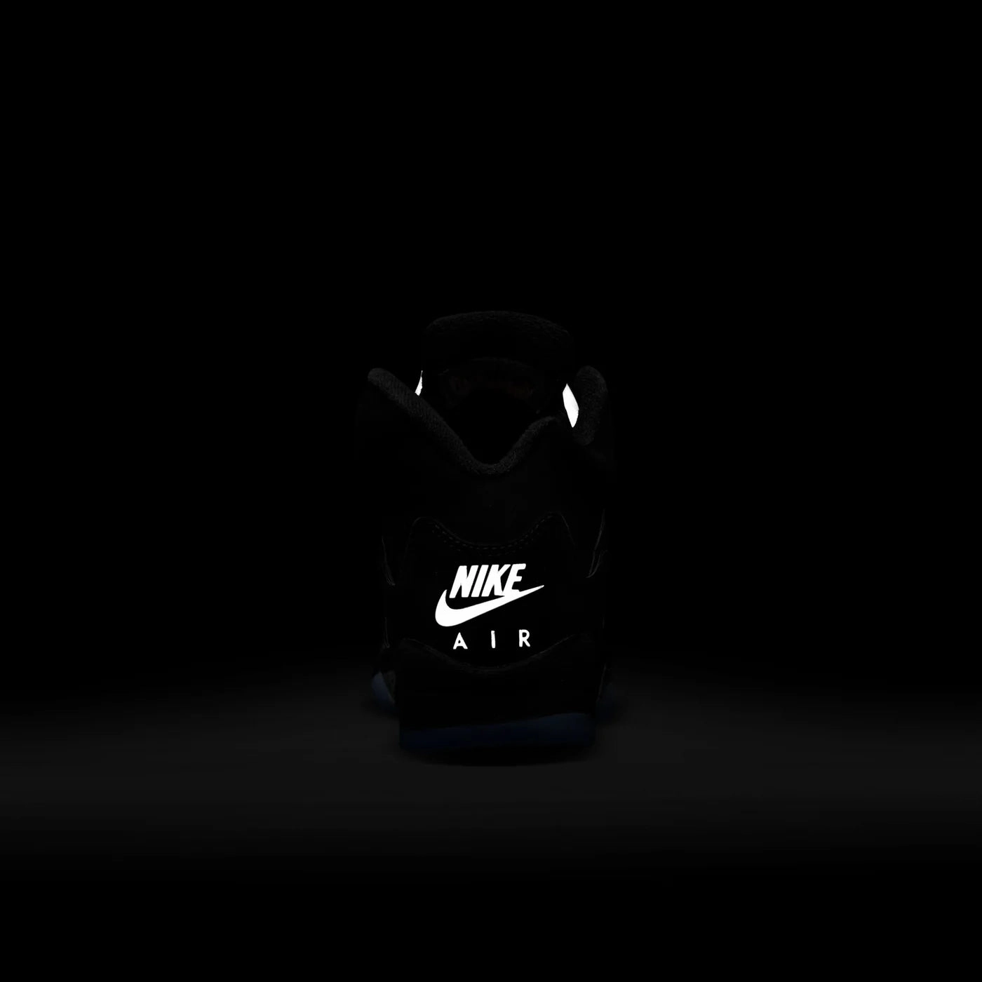 (GS) Air Jordan 5 Retro 'Reimagined Black / Metallic Silver' (2025) HF3976-001 Air Jordan 5 Mesh Panel Basketball Shoes
