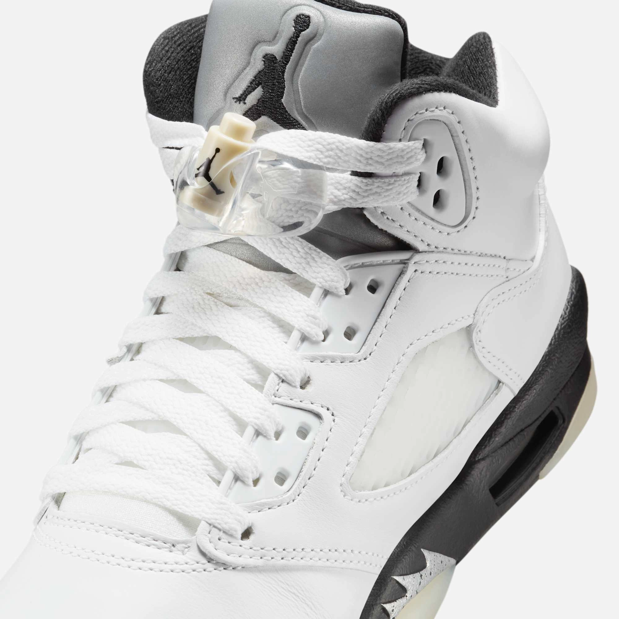 (GS) Air Jordan 5 Retro 'Reverse Metallic / Oreo 2.0' (2024) 440888-110 Air Jordan 5 Mesh Panel Basketball Shoes