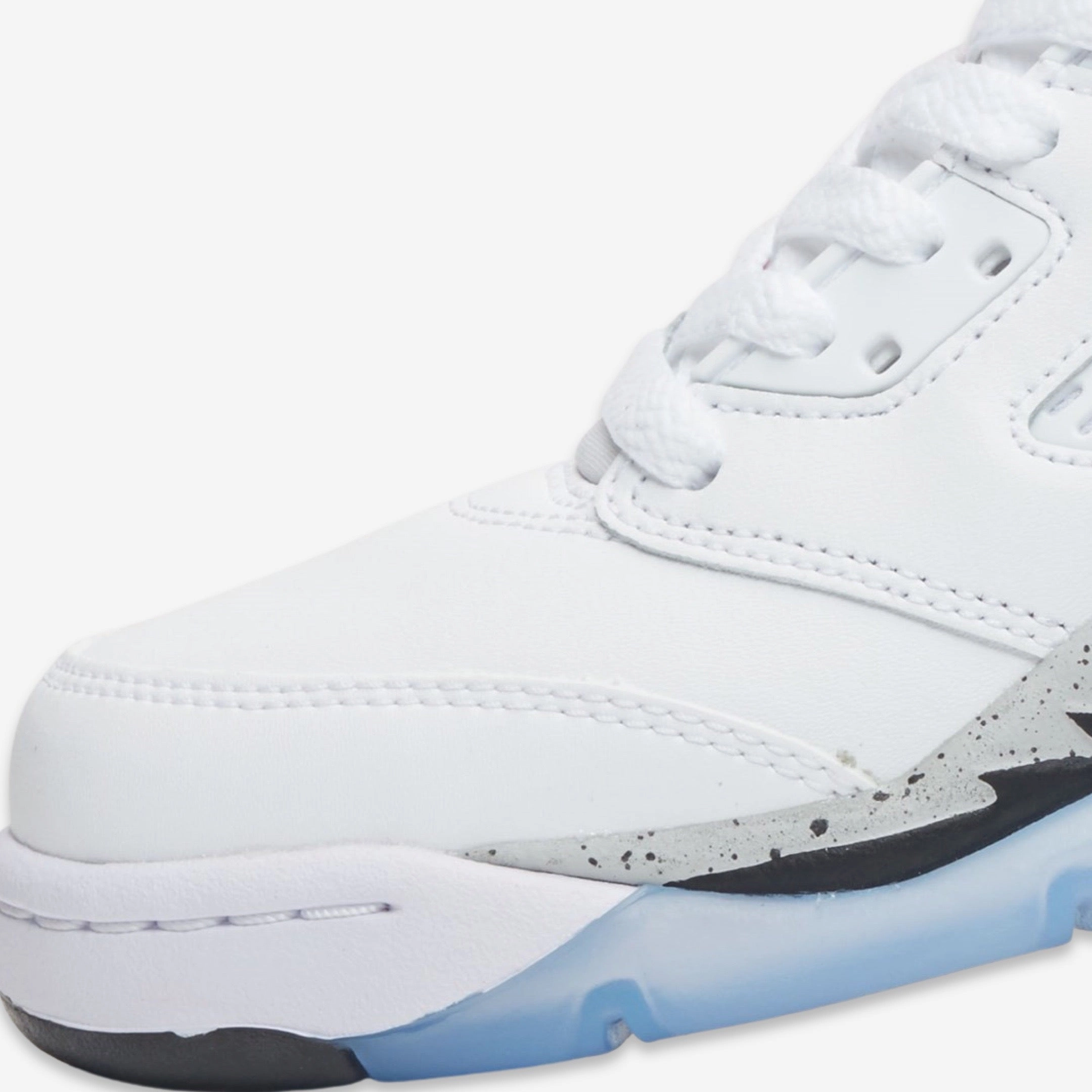 (GS) Air Jordan 5 Retro 'White Cement' (2017) 440888-104 Air Jordan 5 Mesh Panel Basketball Shoes