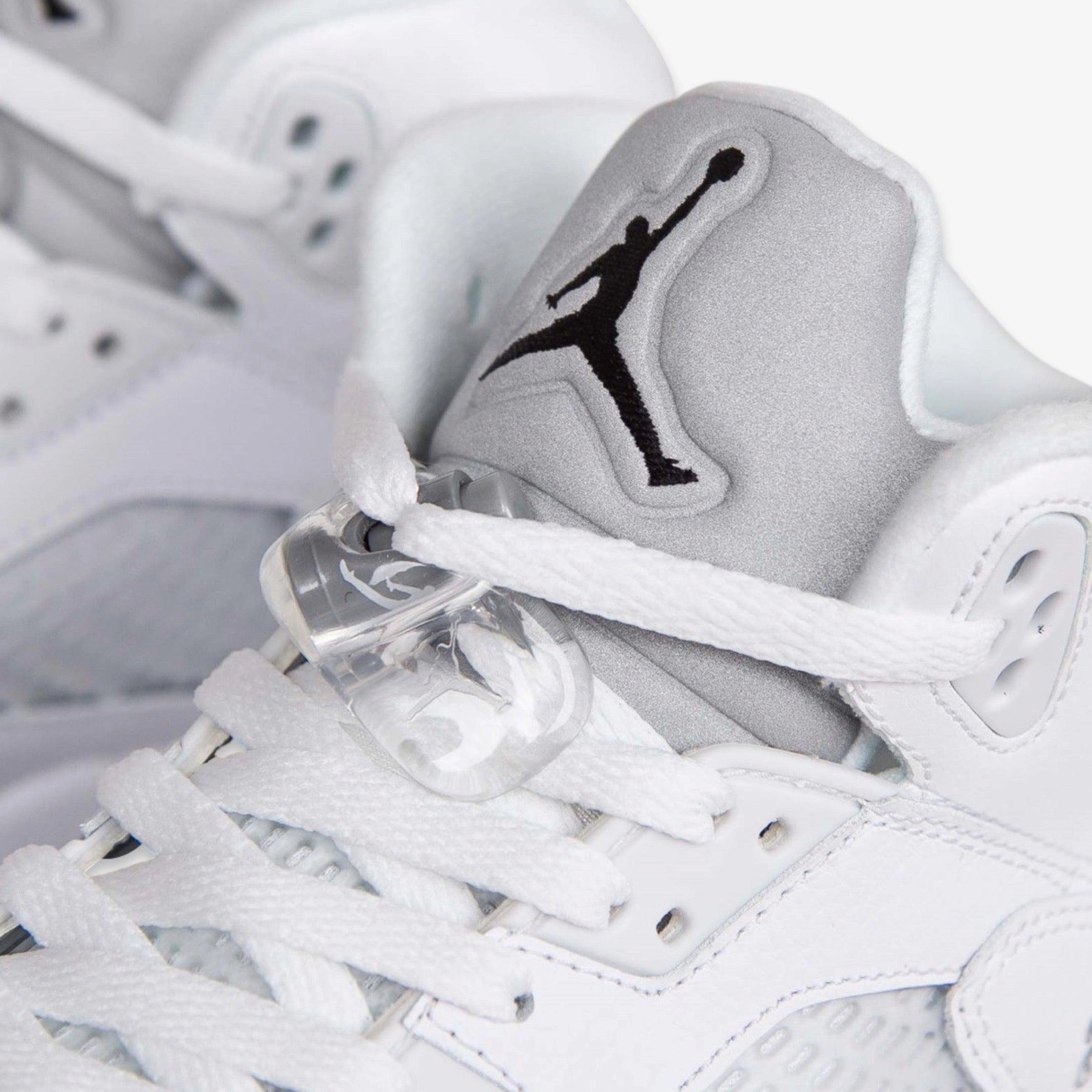 (GS) Air Jordan 5 Retro 'White Metallic' (2015) 440888-130 Air Jordan 5 Mesh Panel Basketball Shoes