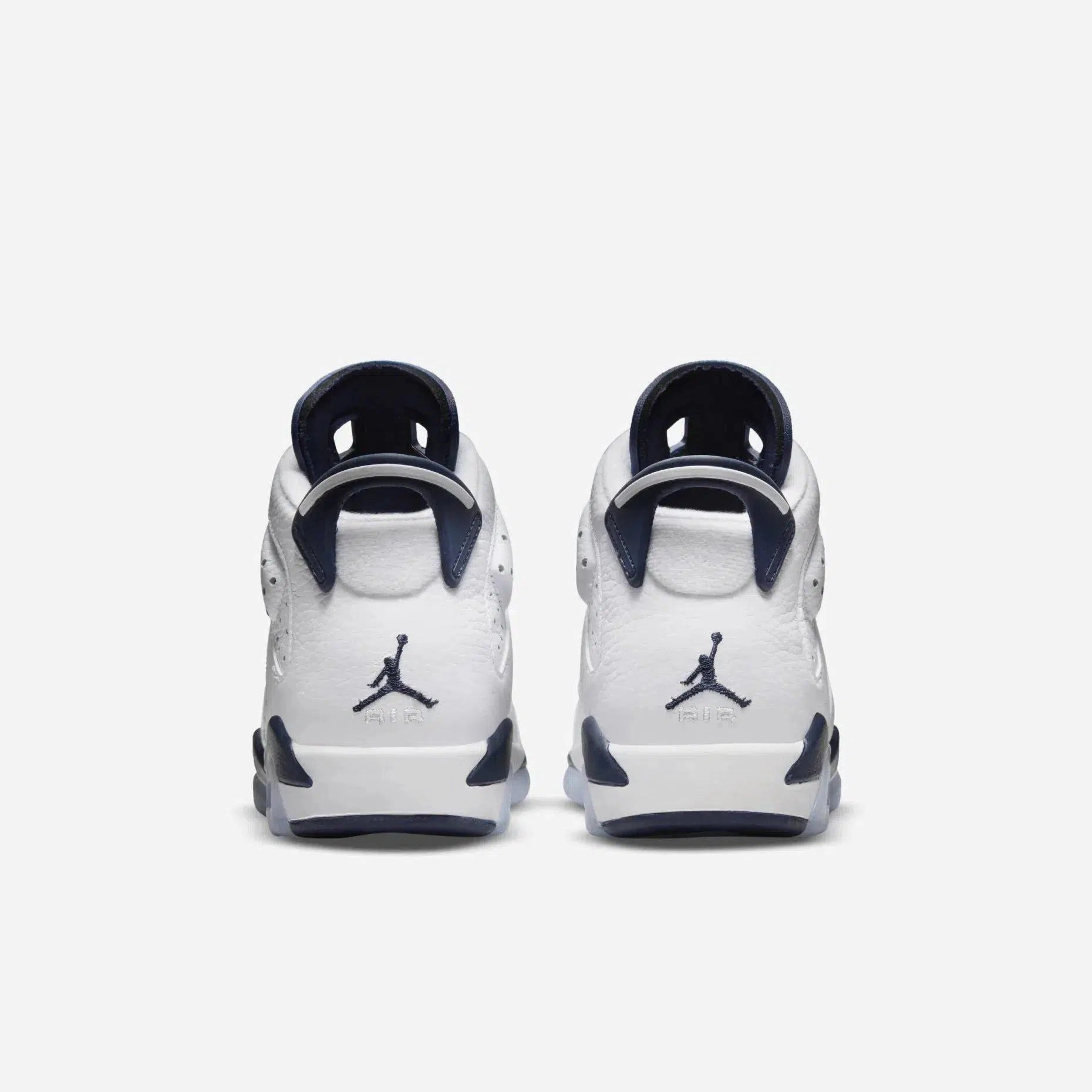 (GS) Air Jordan 6 Retro 'Midnight Navy' (2022) 384665-141 Air Jordan 6 Classic High-Top Sneakers