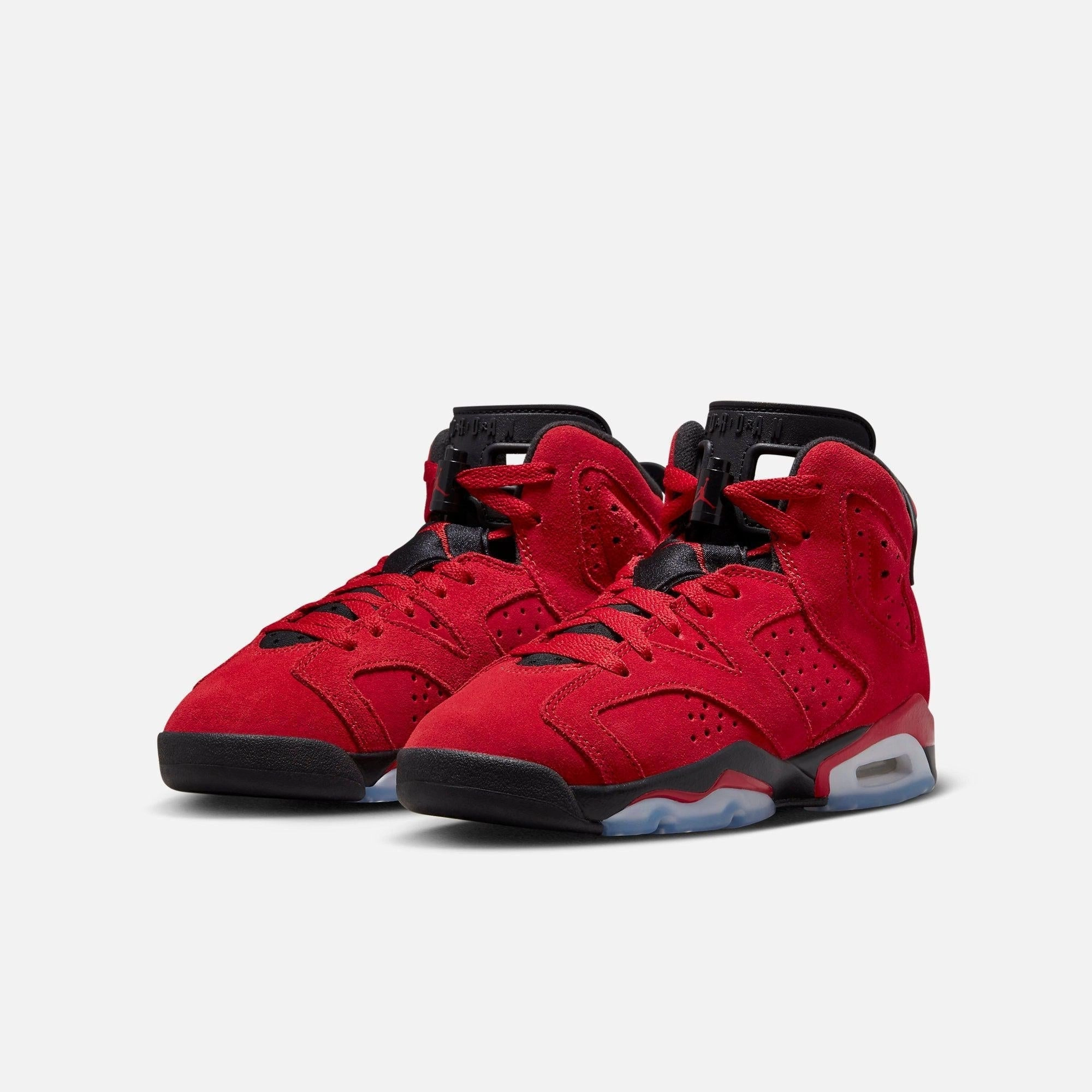 (GS) Air Jordan 6 Retro 'Raging Bull / Toro Bravo' (2023) 384665-600 Air Jordan 6 Classic High-Top Sneakers