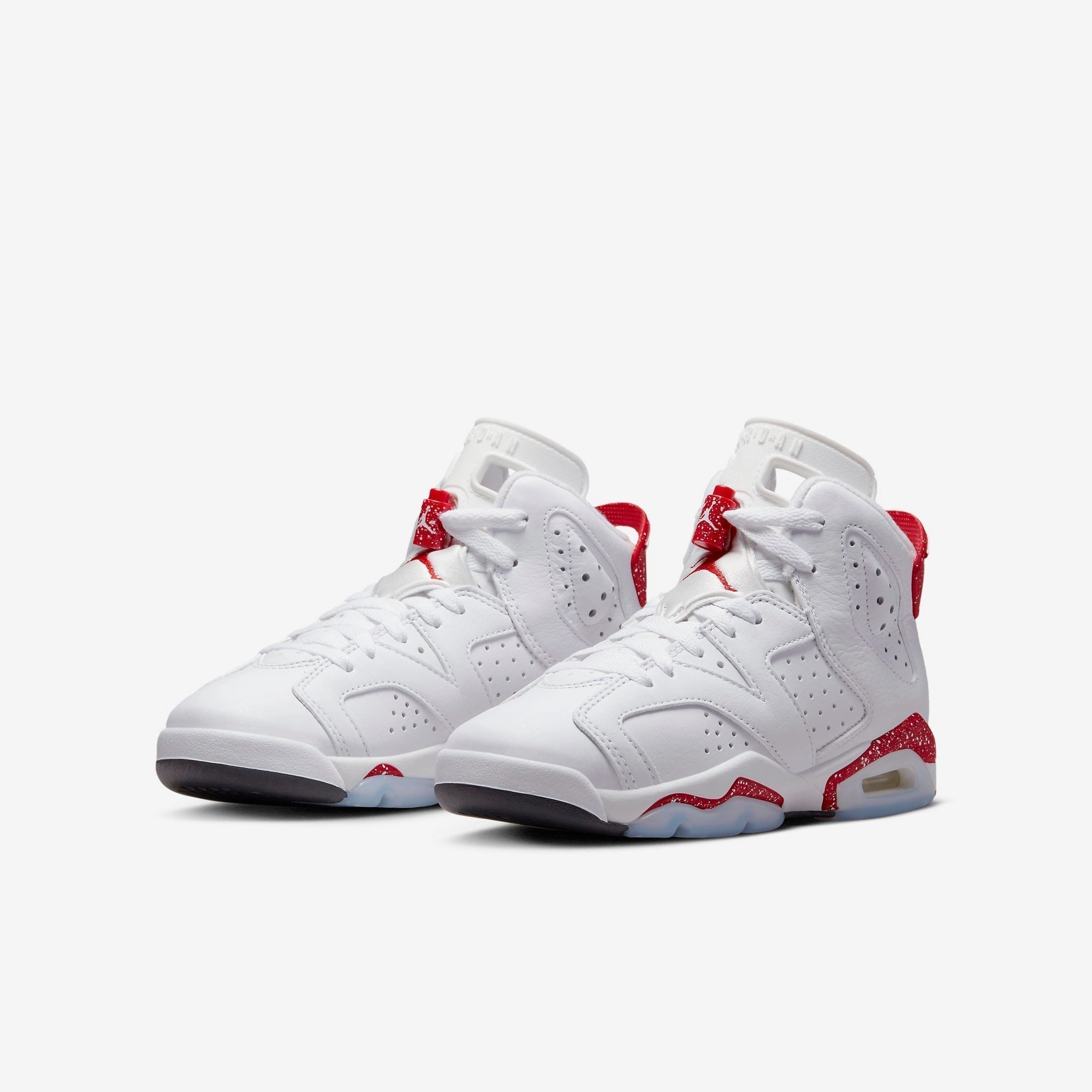 (GS) Air Jordan 6 Retro 'Red Oreo' (2022) 384665-162 Air Jordan 6 Classic High-Top Sneakers