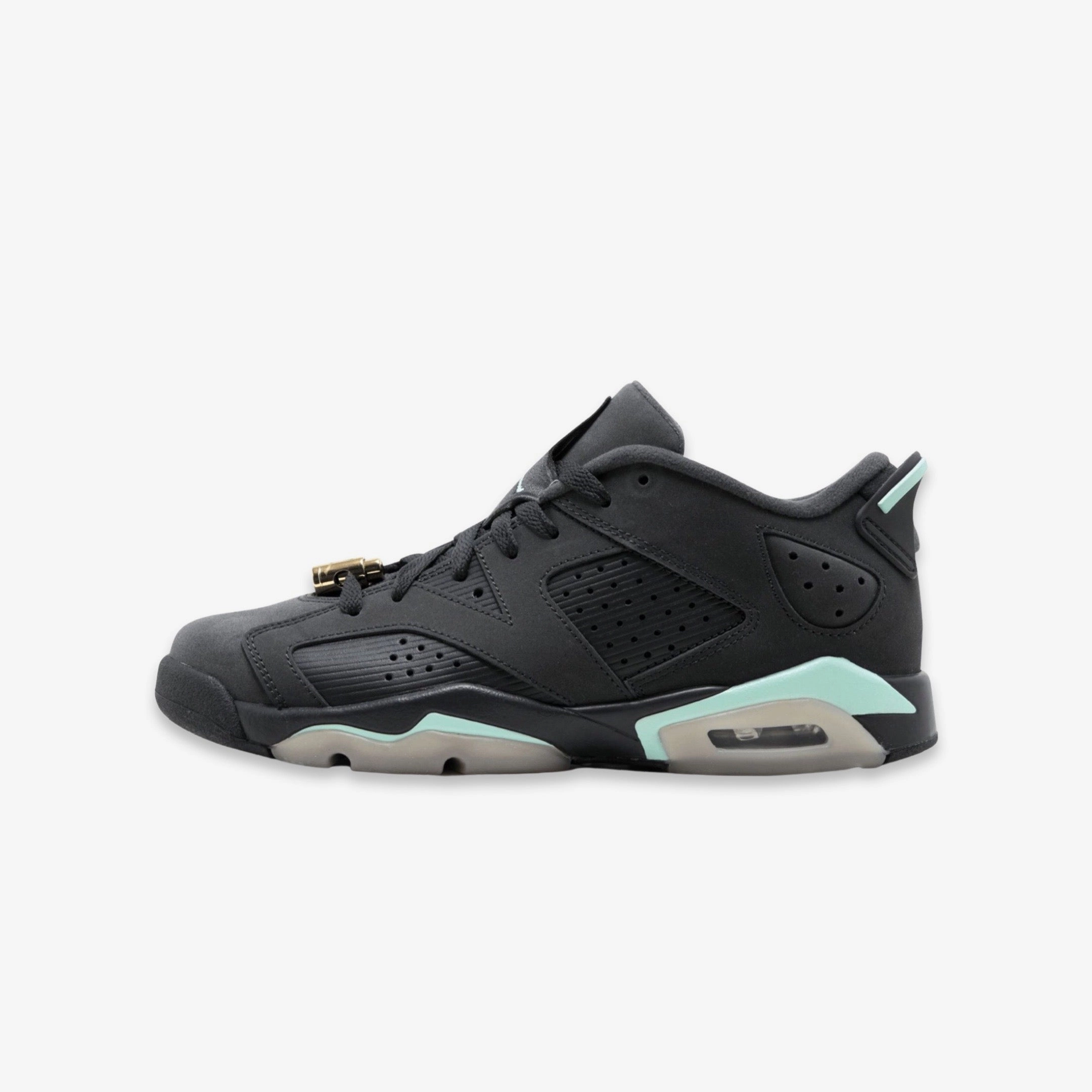 (GS) Air Jordan 6 Retro Low 'Mint Foam' (2017) 768878-015 Air Jordan 6 high-top shoes for hoop fans