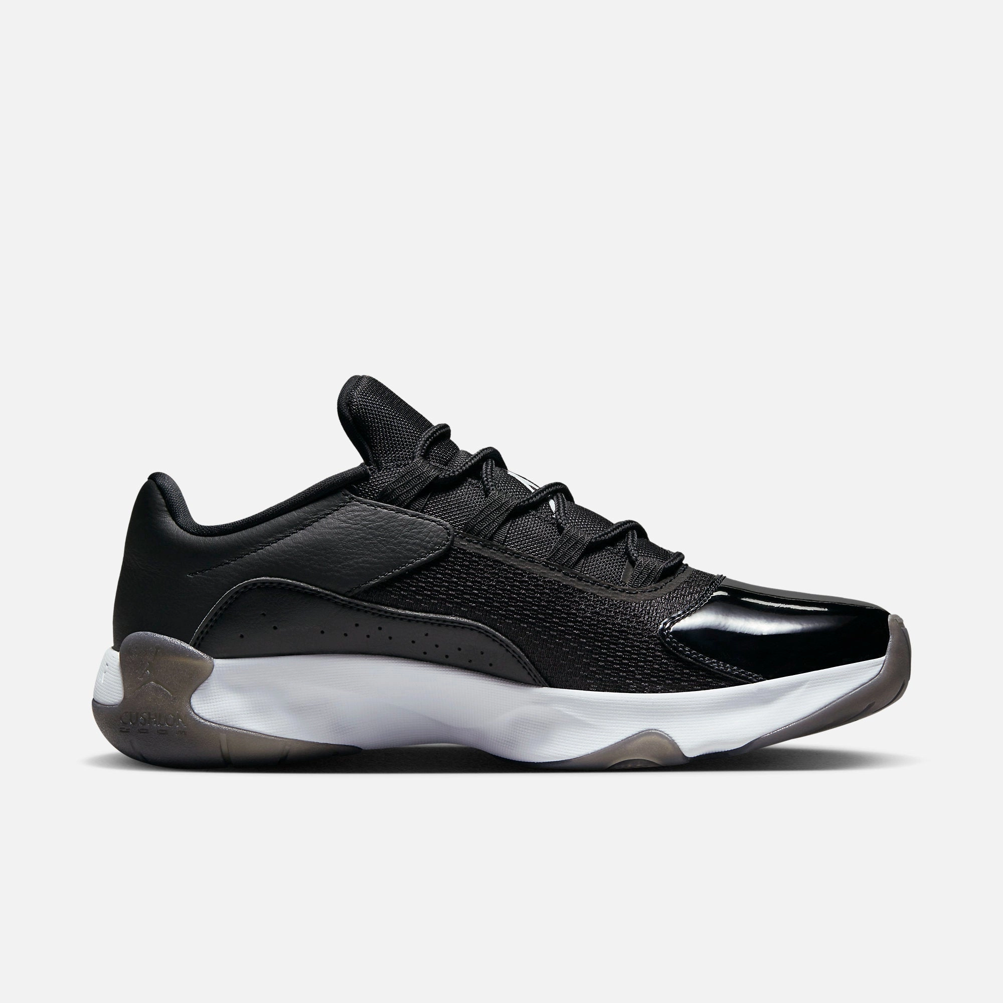(Men's) Air Jordan 11 CMFT Low 'Black / White' (2023) FN6787-010 Air Jordan 11 Patent Basketball Shoes