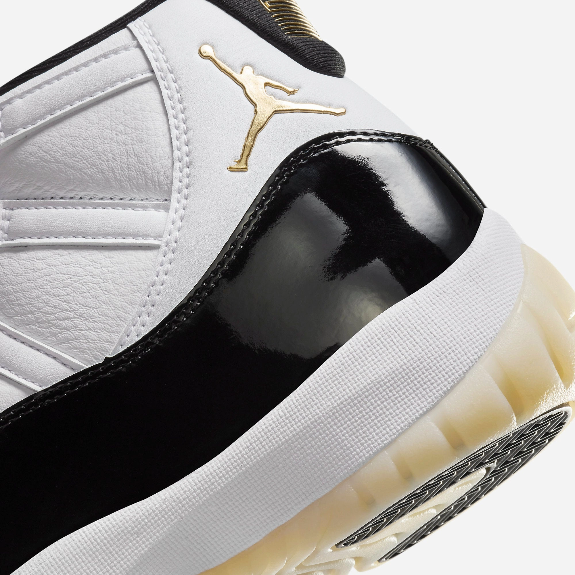 (Men's) Air Jordan 11 Retro 'Gratitude / DMP Defining Moments' (2023) CT8012-170 Air Jordan 11 Patent Basketball Shoes
