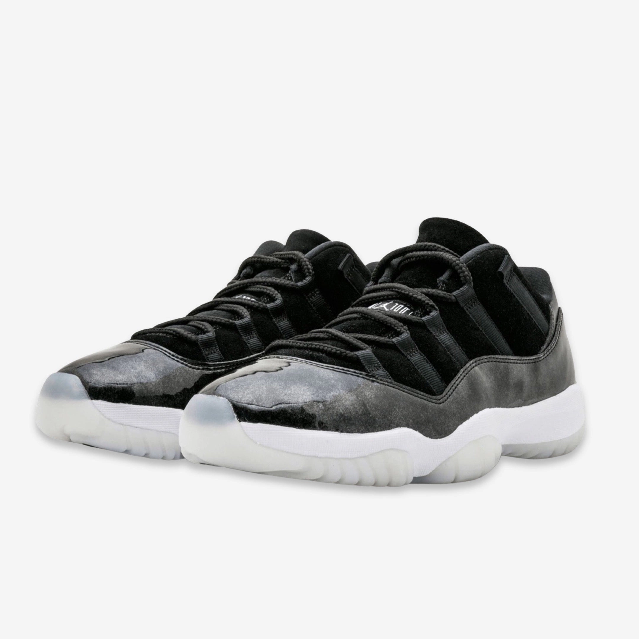 (Men's) Air Jordan 11 Retro Low 'Barons' (2017) 528895-010 Air Jordan 11 Patent Basketball Shoes