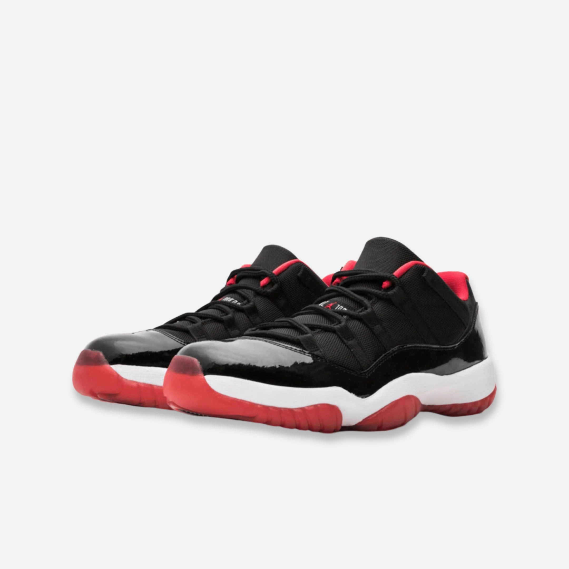 (Men's) Air Jordan 11 Retro Low 'Bred' (2015) 528895-012 Air Jordan 11 Patent Basketball Shoes