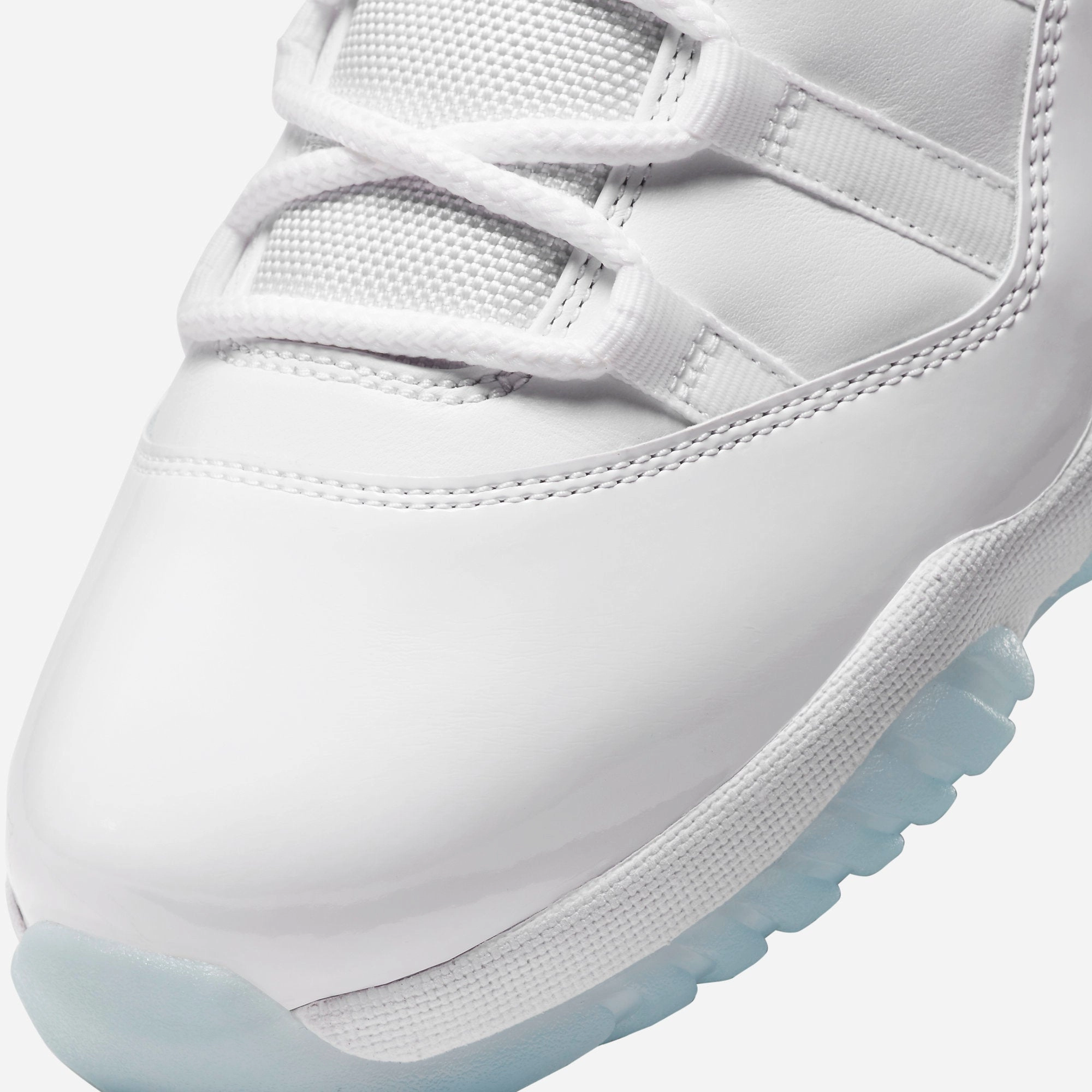 (Men's) Air Jordan 11 Retro Low 'Legend Blue' (2021) AV2187-117 Air Jordan 11 Patent Basketball Shoes