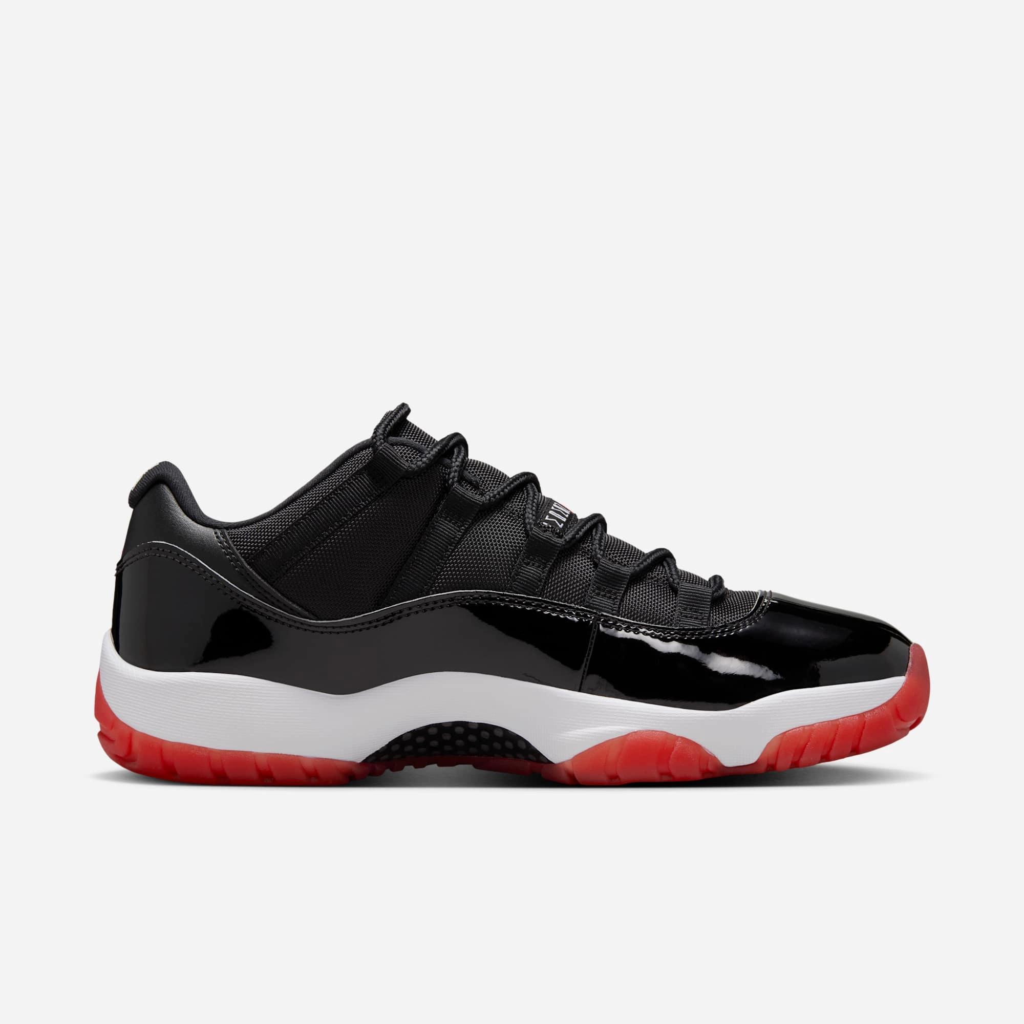 (Men's) Air Jordan 11 Retro Low 'Playoffs / Bred' (2025) FV5104-006 Air Jordan 11 Patent Basketball Shoes