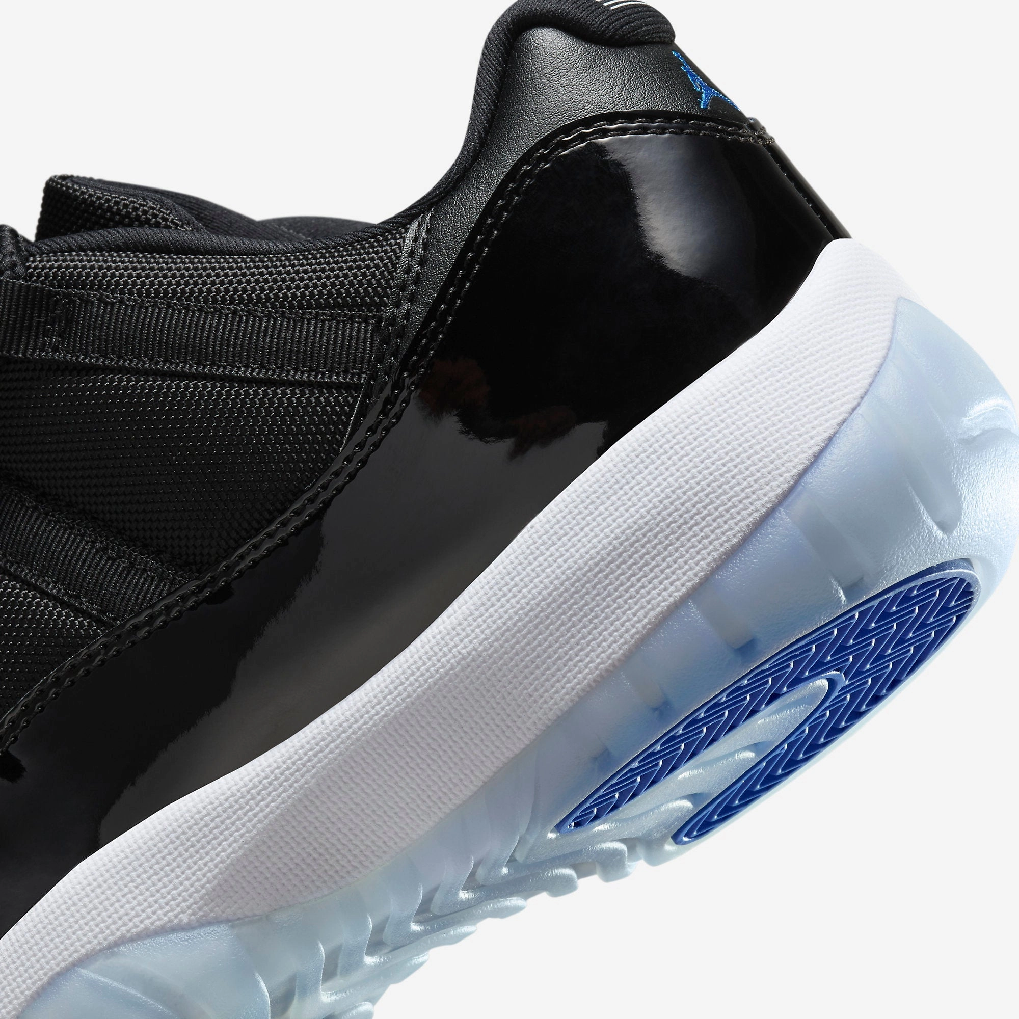 (Men's) Air Jordan 11 Retro Low 'Space Jam' (2024) FV5104-004 Air Jordan 11 Patent Basketball Shoes