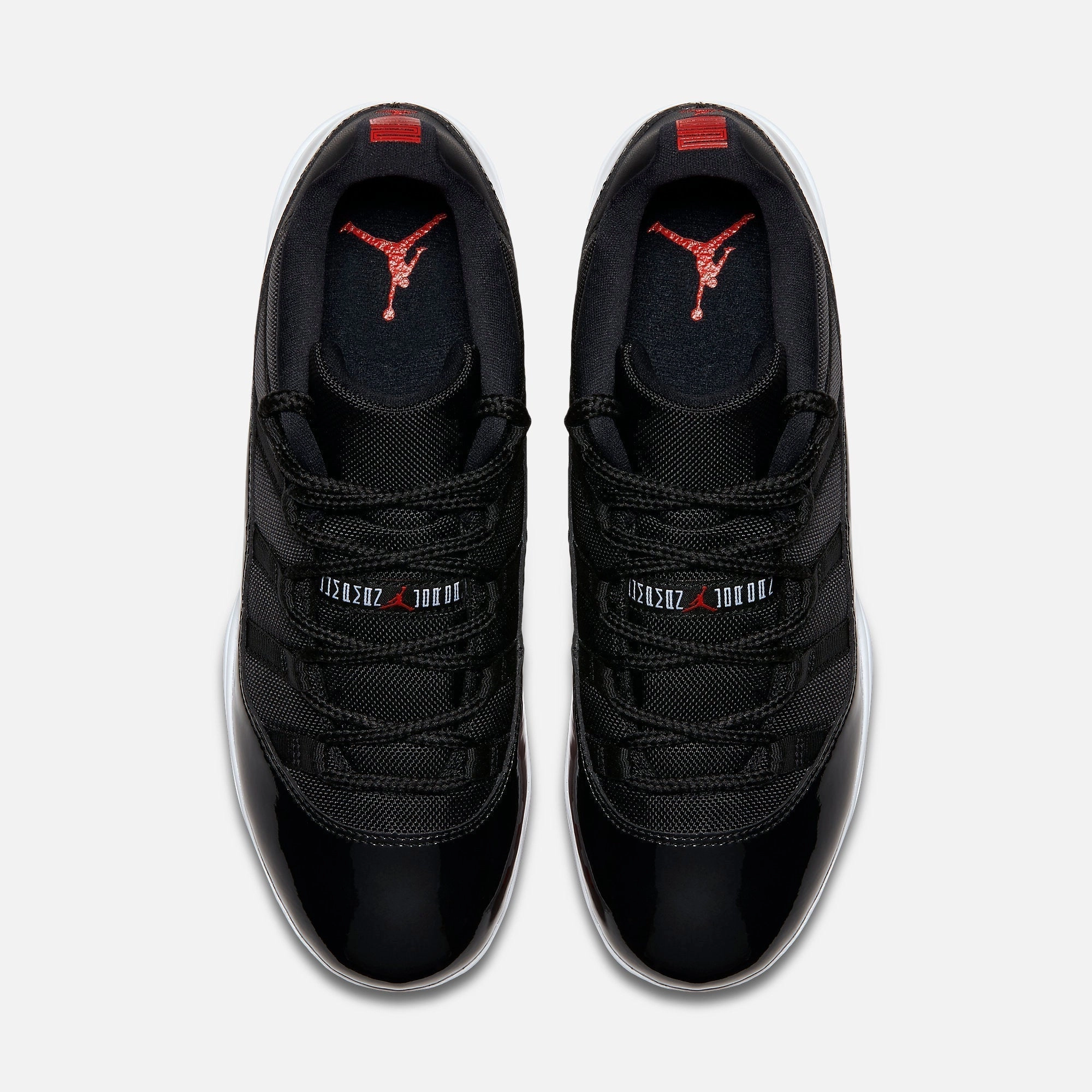 (Men's) Air Jordan 11 Retro Low Cleat TD 'Bred' (2018) AO1560-010 Air Jordan 11 Patent Basketball Shoes