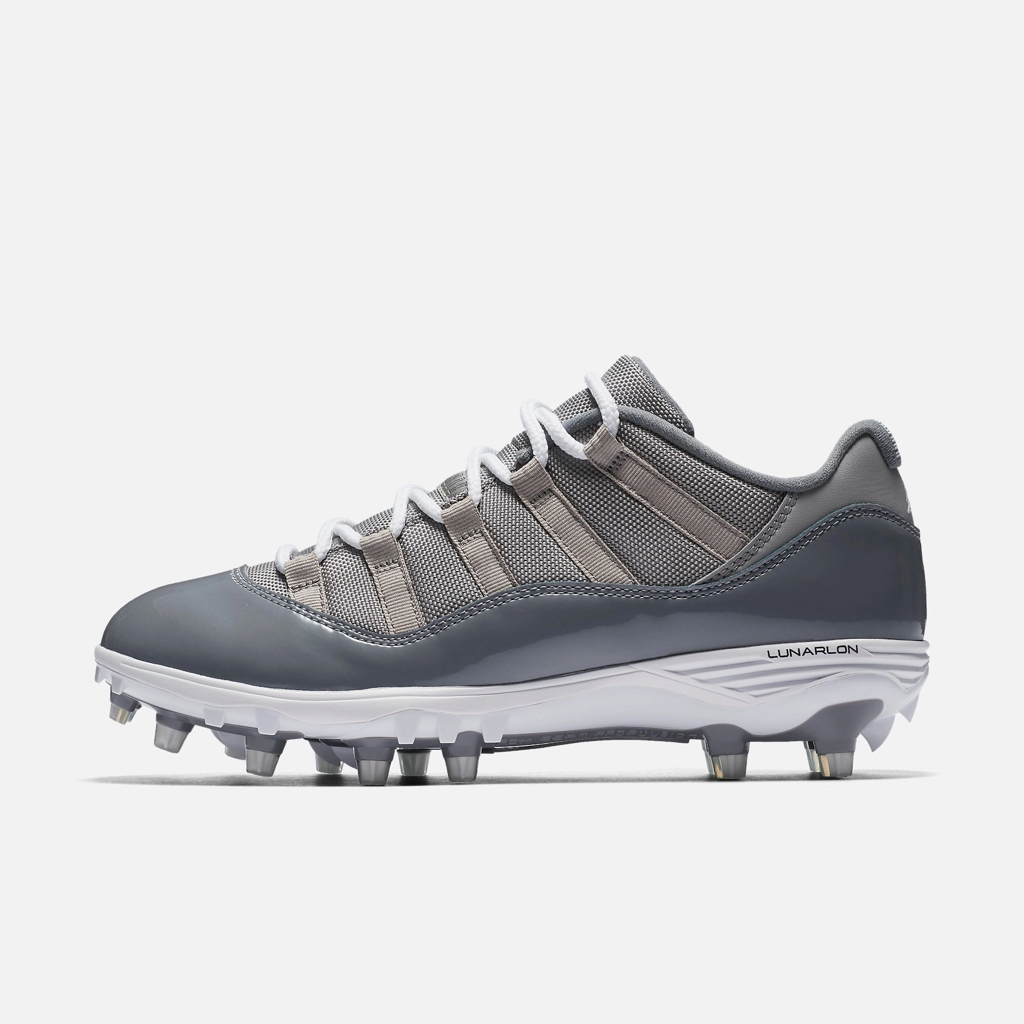(Men's) Air Jordan 11 Retro Low Cleat TD 'Cool Grey' (2018) AO1560-003 Air Jordan 11 basketball shoes with patent look