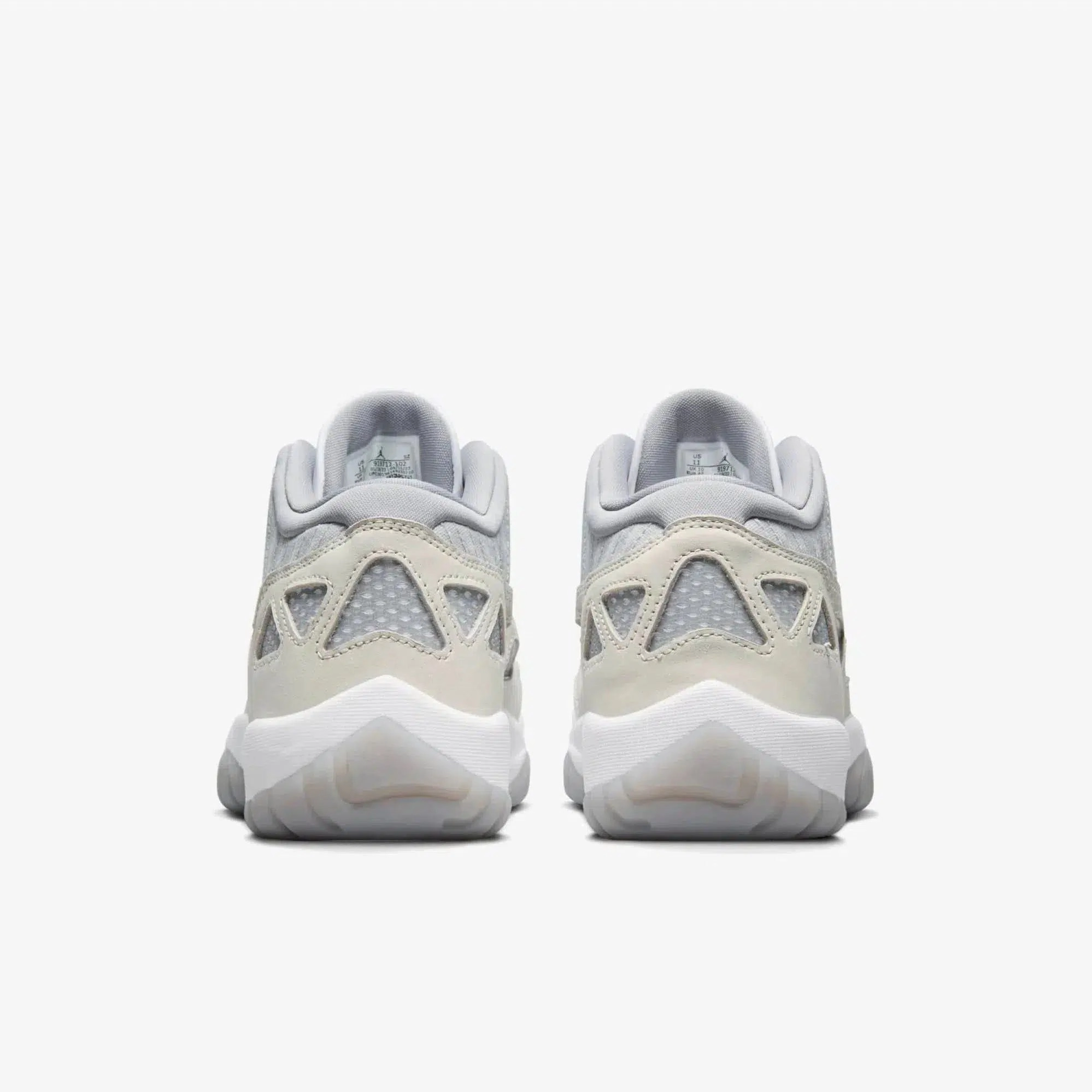 (Men's) Air Jordan 11 Retro Low IE 'Light Orewood Brown' (2022) 919712-102 Air Jordan 11 Patent Basketball Shoes