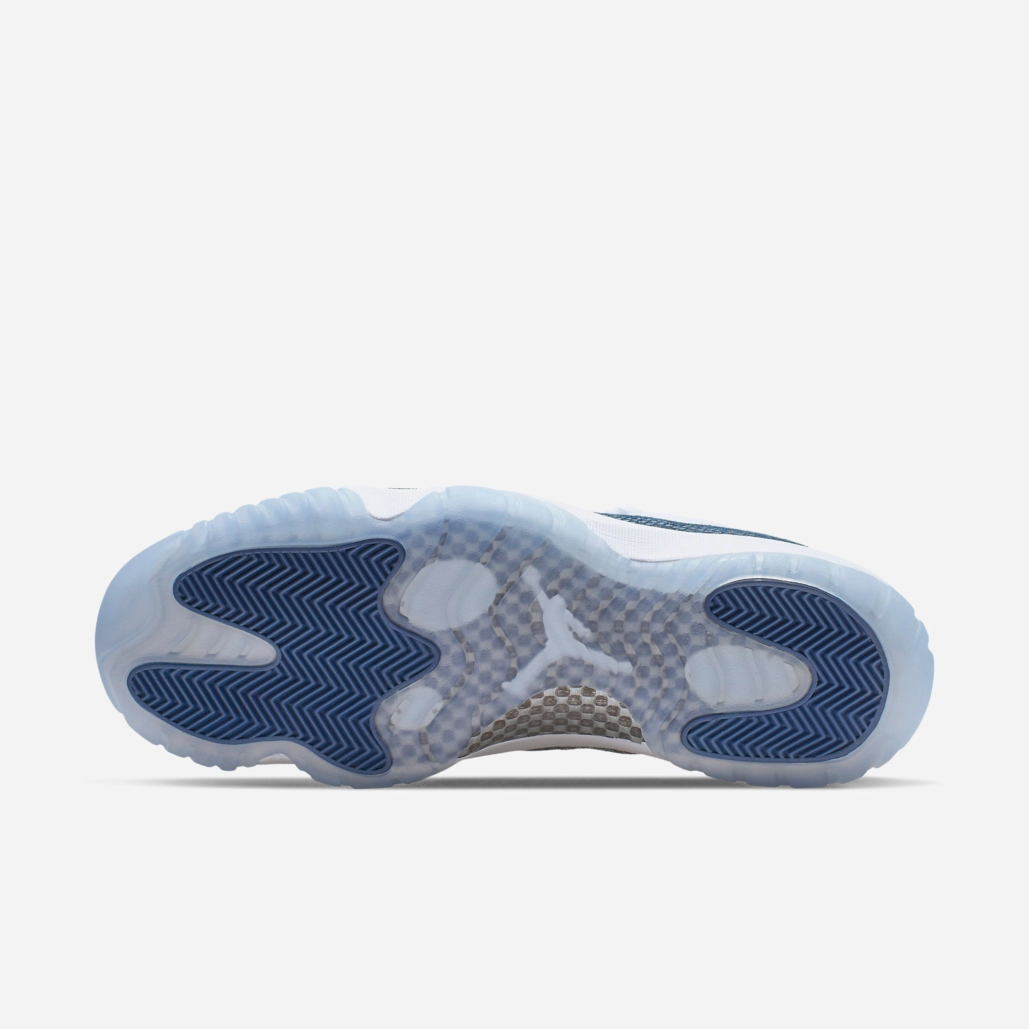 (Men's) Air Jordan 11 Retro Low LE 'Navy Snakeskin' (2019) CD6846-102 Air Jordan 11 Patent Basketball Shoes