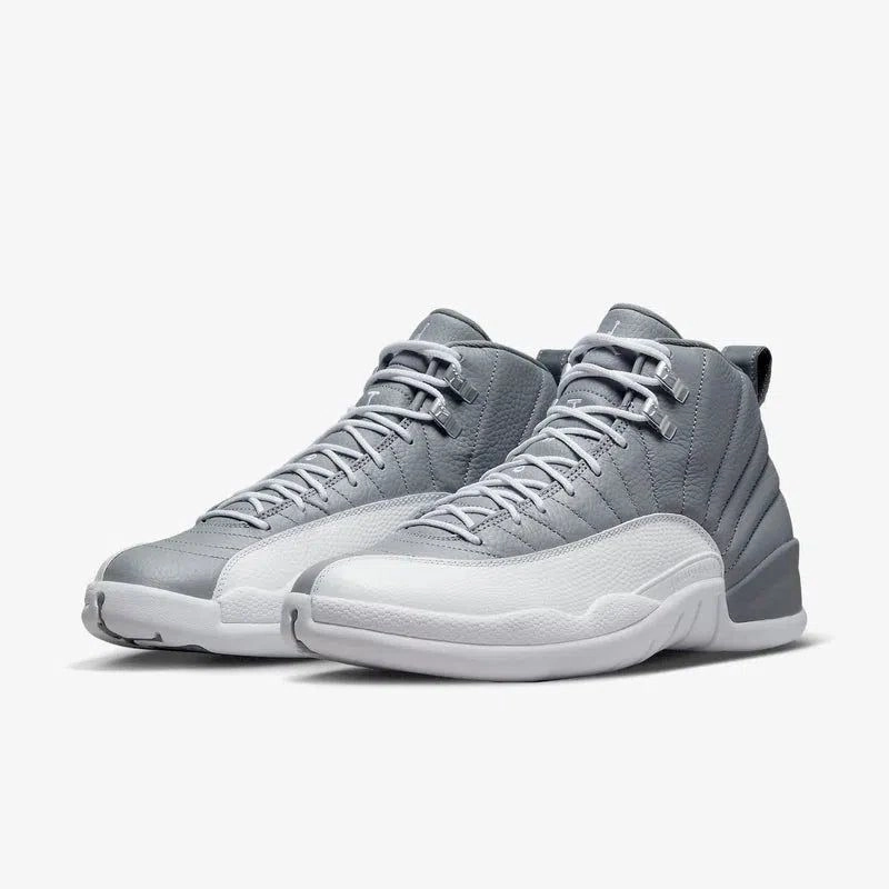 (Men's) Air Jordan 12 Retro 'Stealth' (2022) CT8013-015 Air Jordan 12 Game-Ready Sneakers