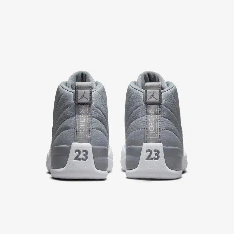 (Men's) Air Jordan 12 Retro 'Stealth' (2022) CT8013-015 Air Jordan 12 Game-Ready Sneakers
