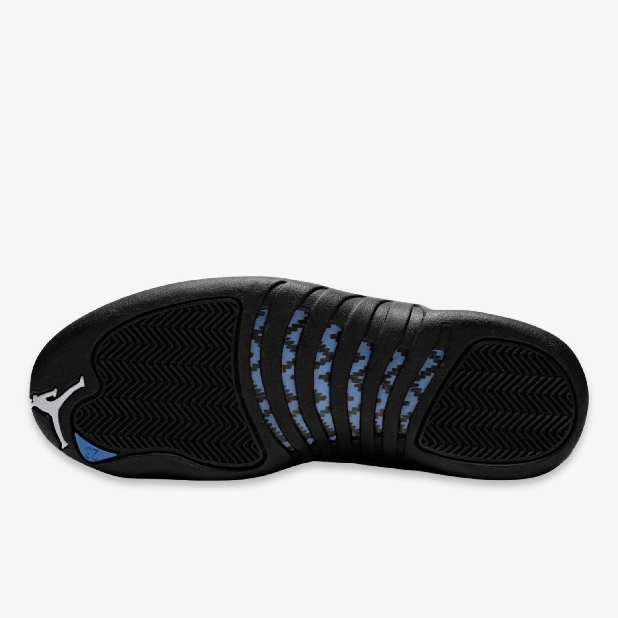(Men's) Air Jordan 12 Retro 'UNC Nubuck' (2009) 130690-018 Air Jordan 12 Game-Ready Sneakers
